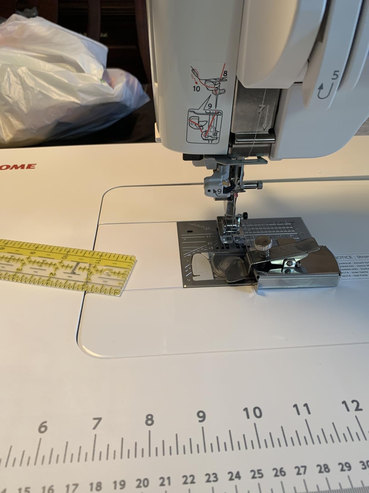 Magnetic Seam Guide for Sewing Machine Universal Sewing Supplies Parts customer photo 1