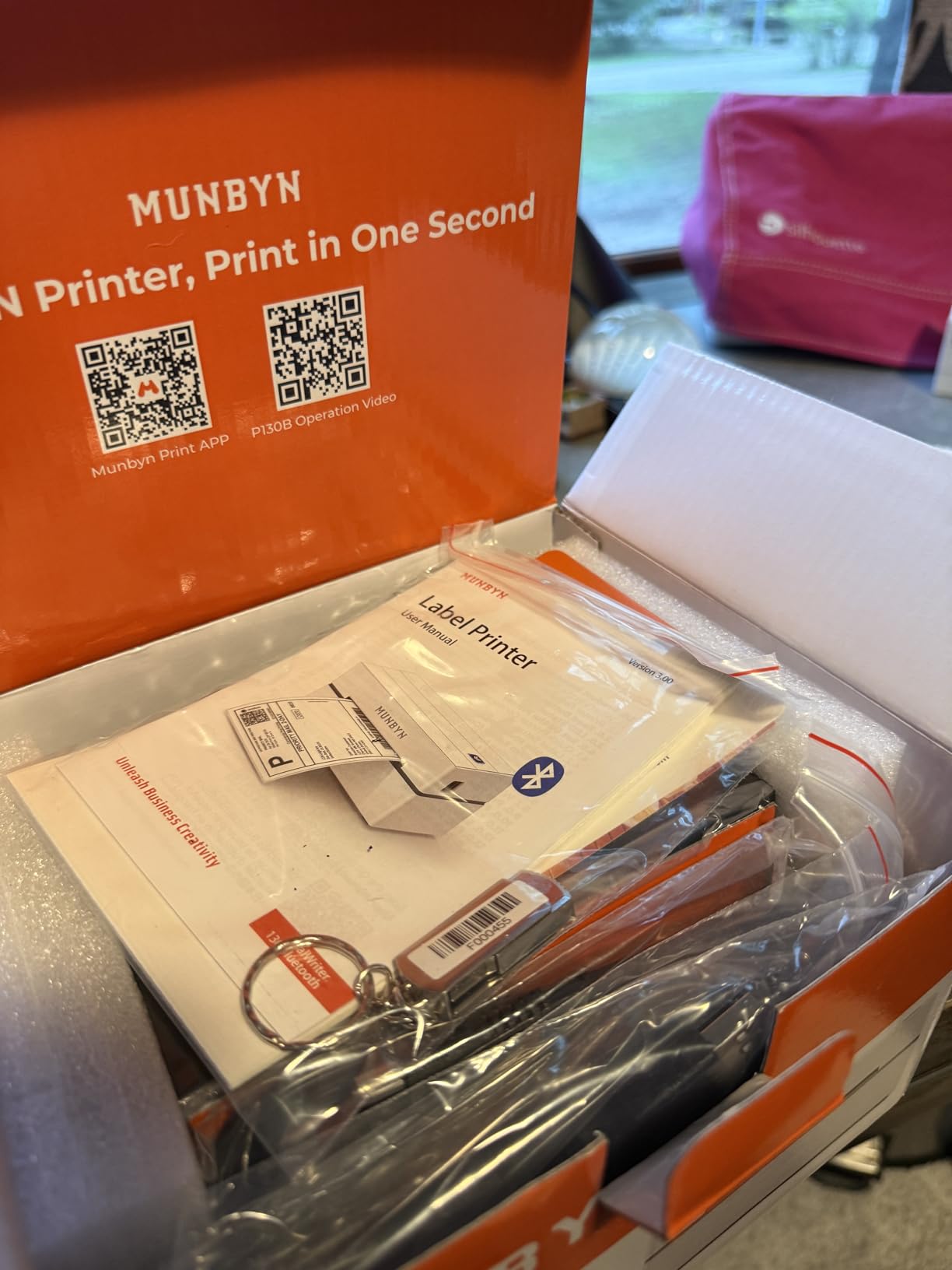MUNBYN Bluetooth Thermal Label Printer, Wireless 4x6 Shipping Label Printer customer photo 2