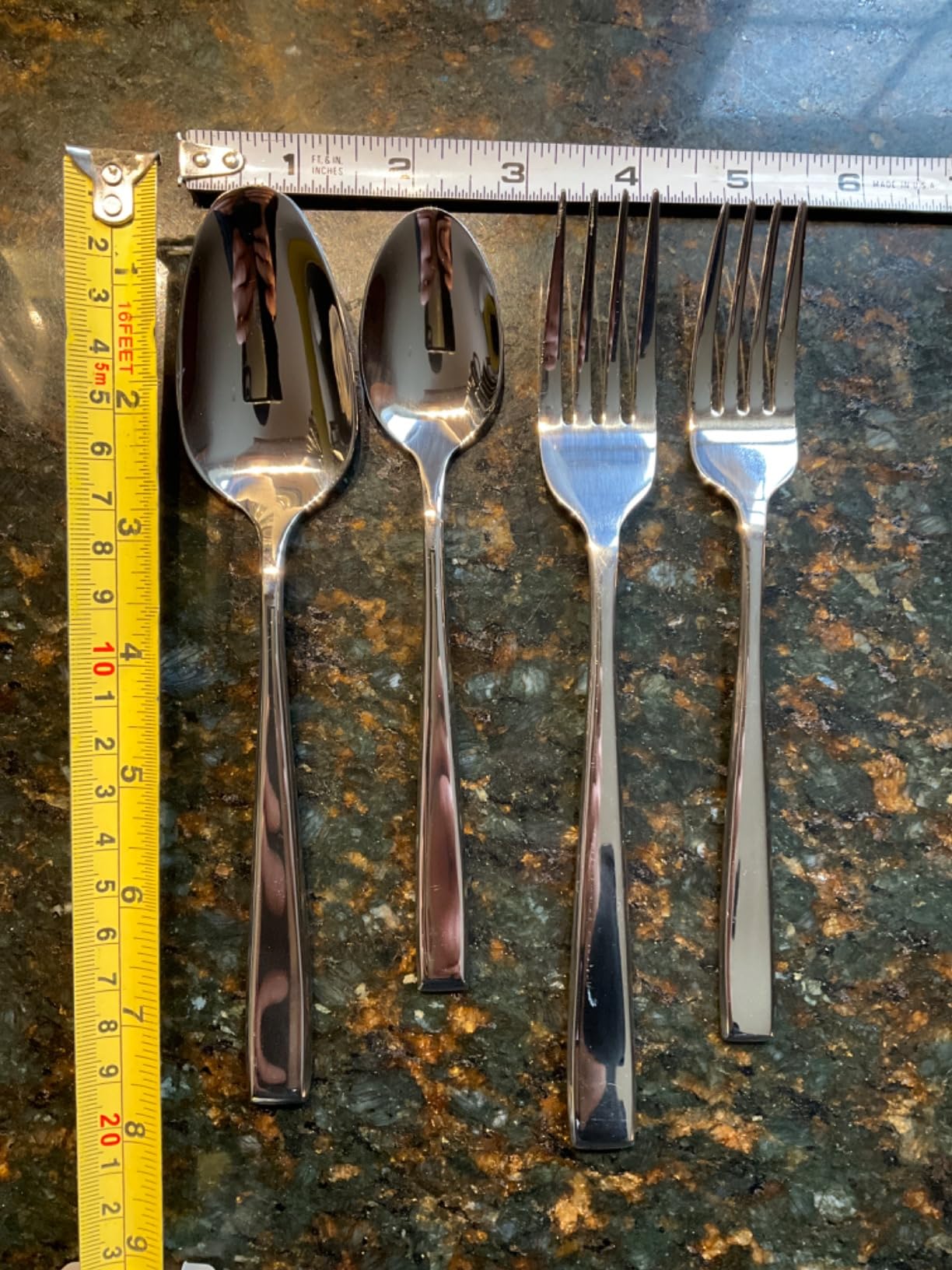 Matte Black Silverware Set, EIUBUIE 40-Piece Premium Stainless Steel Black Cutlery Set for 8, Matte Flatware Sets, Kitchen Utensils Sets Include Forks Spoons Knives customer photo 1