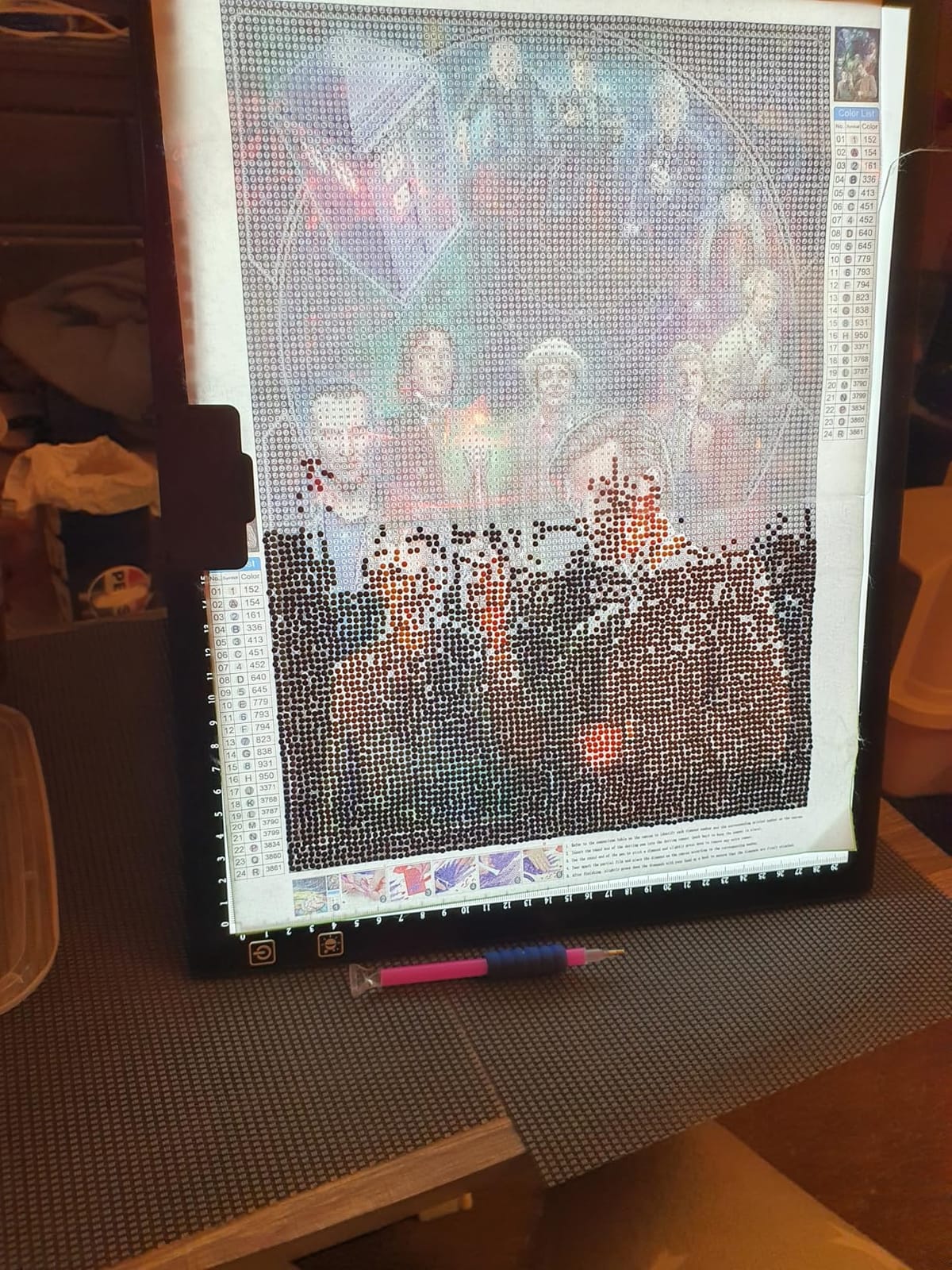 Rechargeable A3 Light Pad for Diamond Painting,Tracing Light Box with Stand and Clip,3 Colors Stepless Dimmable and 6 Levels of Brightness Light Board for Artists,Drawing,Sketching,Animation customer photo 2