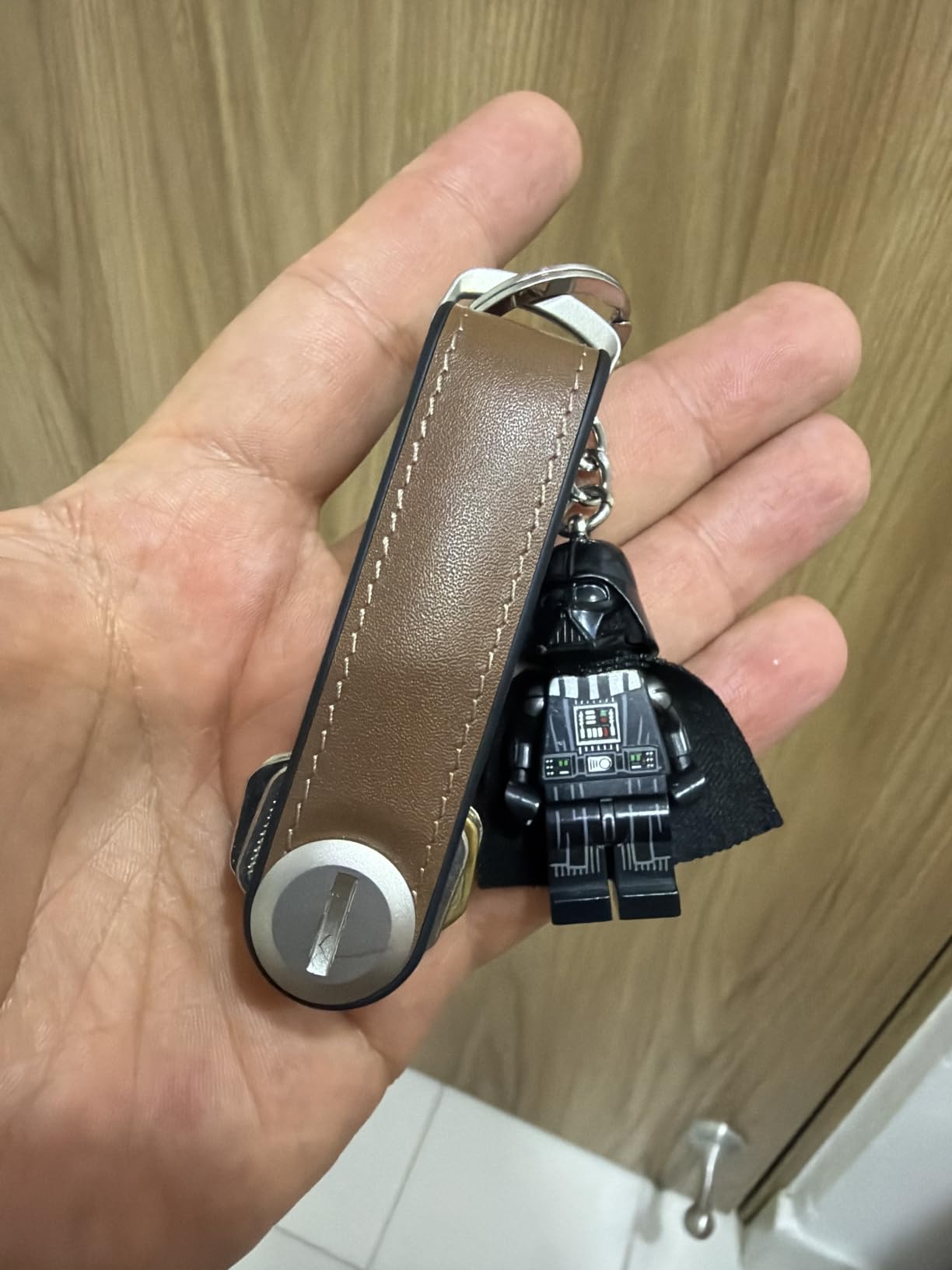 Orbitkey Key Organizer Hybrid Leather | Premium Nappa leather & TPU, Stainless Steel Locking Mechanism, Slim & Quiet Profile customer photo 1