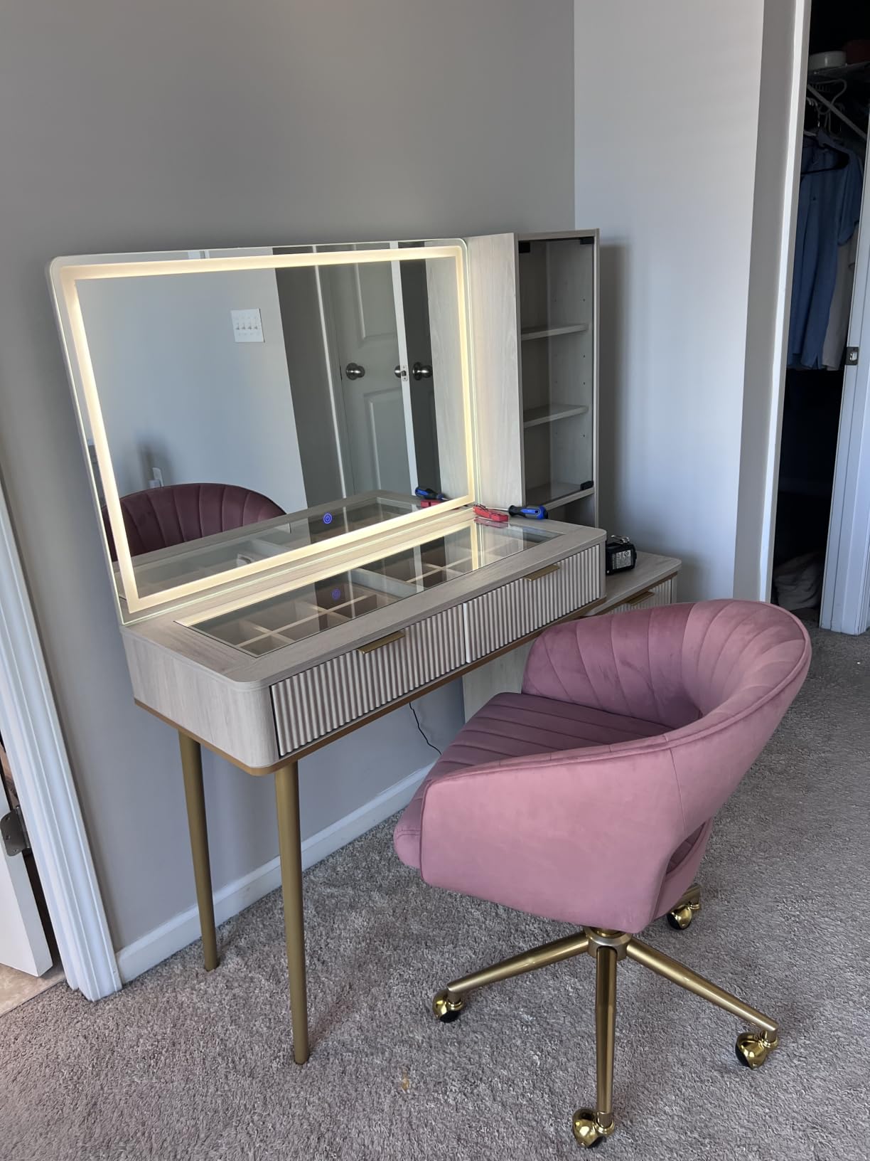 T4TREAM Fluted Makeup Vanity Desk with 36