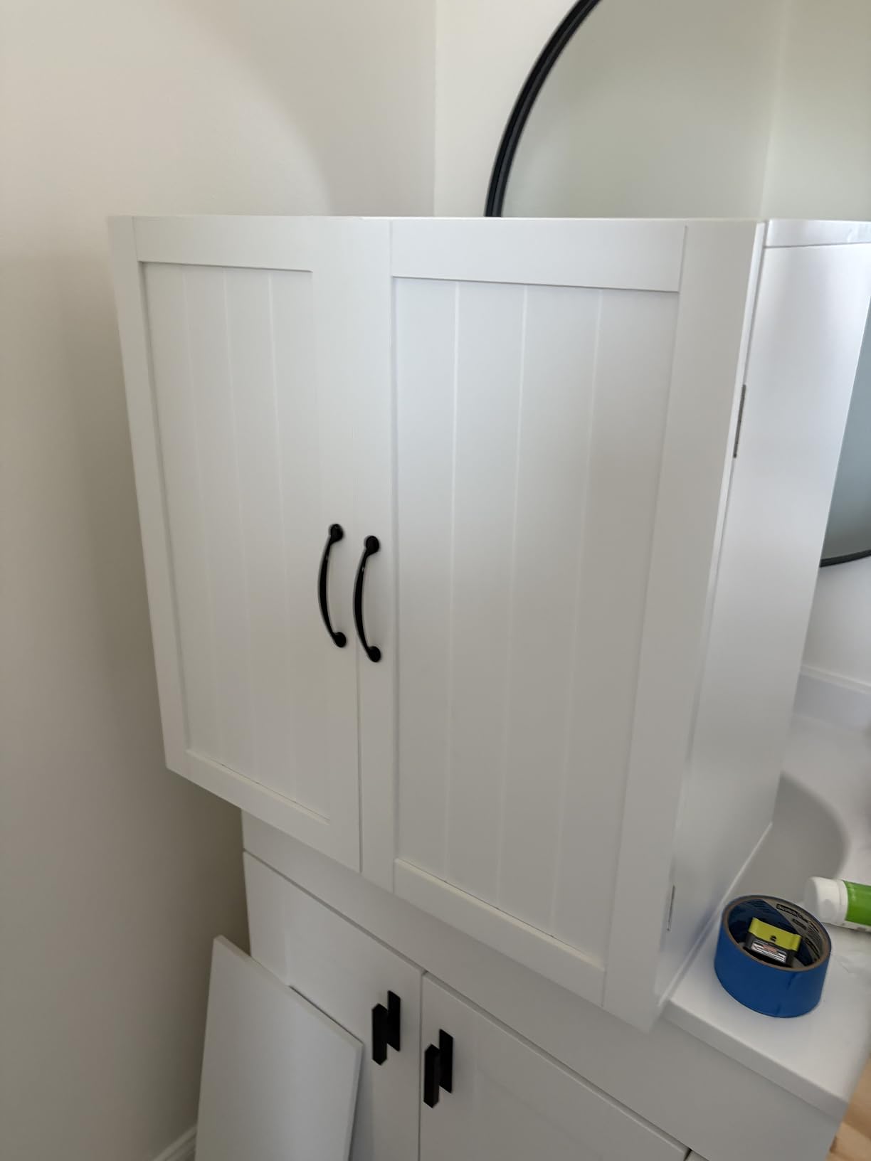 Yaheetech Wall Mounted Bathroom Storage Cabinet with Doors, Laundry, White customer photo 1