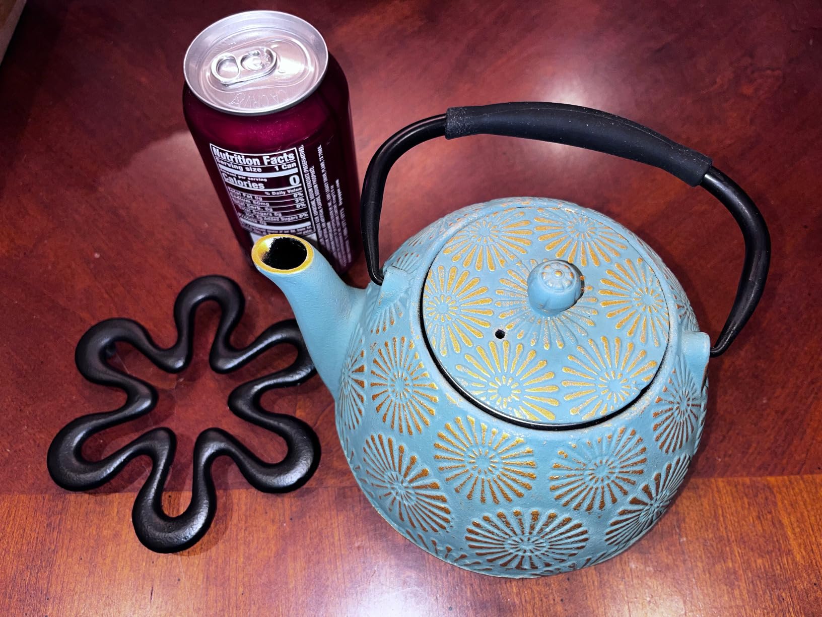 Cast Iron Teapot, 40oz Tea Kettle with Infuser for Stove Top, Sakura Design Japanese Tea Pot for Loose Leaf Coated with Enameled Interior, Silicone Handle 1200ml Black customer photo 1