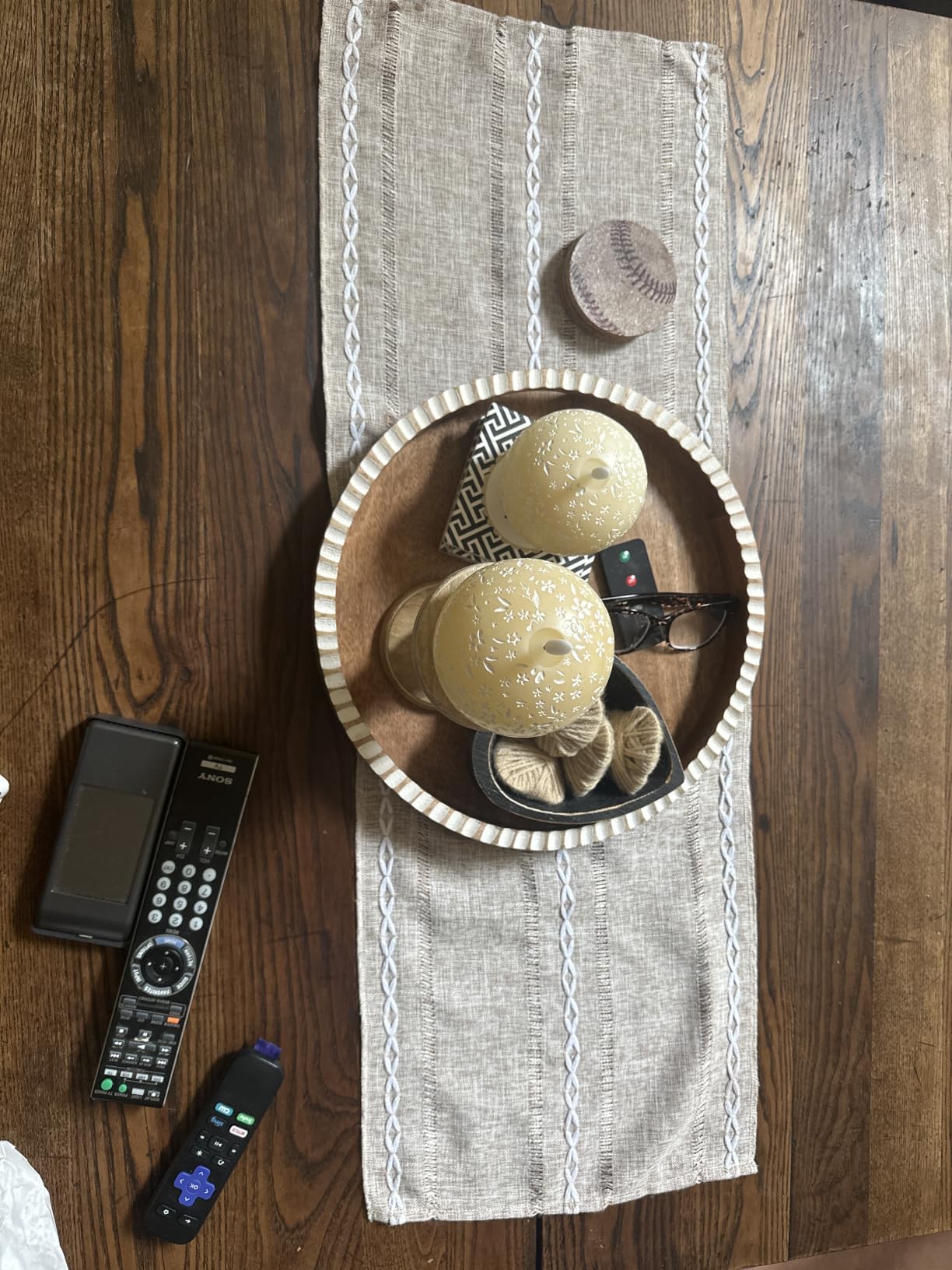 Artoid Mode Brown Rustic Cotton Linen Table Runner, Seasonal Embroidered Hollow Kitchen Dining Table Decoration for Home Party Decor 13x60 Inch customer photo 1