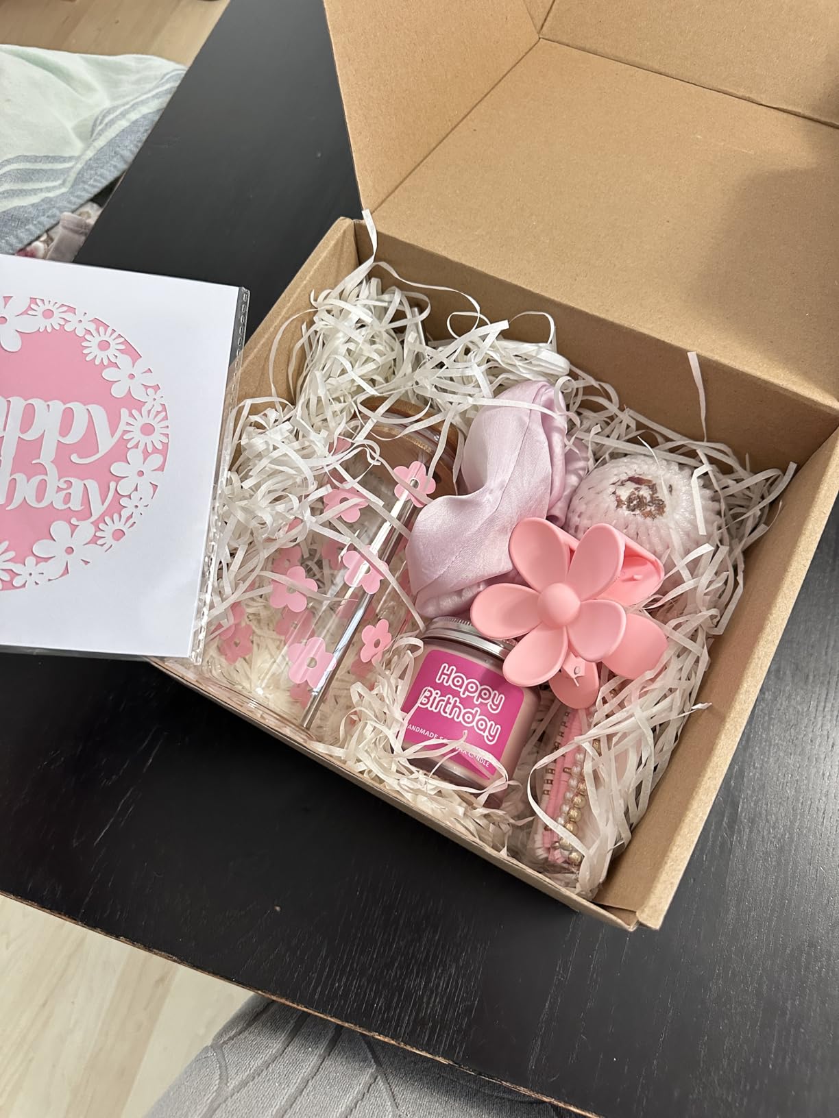 JTEWB Birthday Gifts For Women, Teen Girl, Her, Happy Birthday Gift Box For Girl, Women, Sister, Daughter, Friends, Cute Daisy Aesthetic Glass Cups Gift Set 7pcs customer photo 2