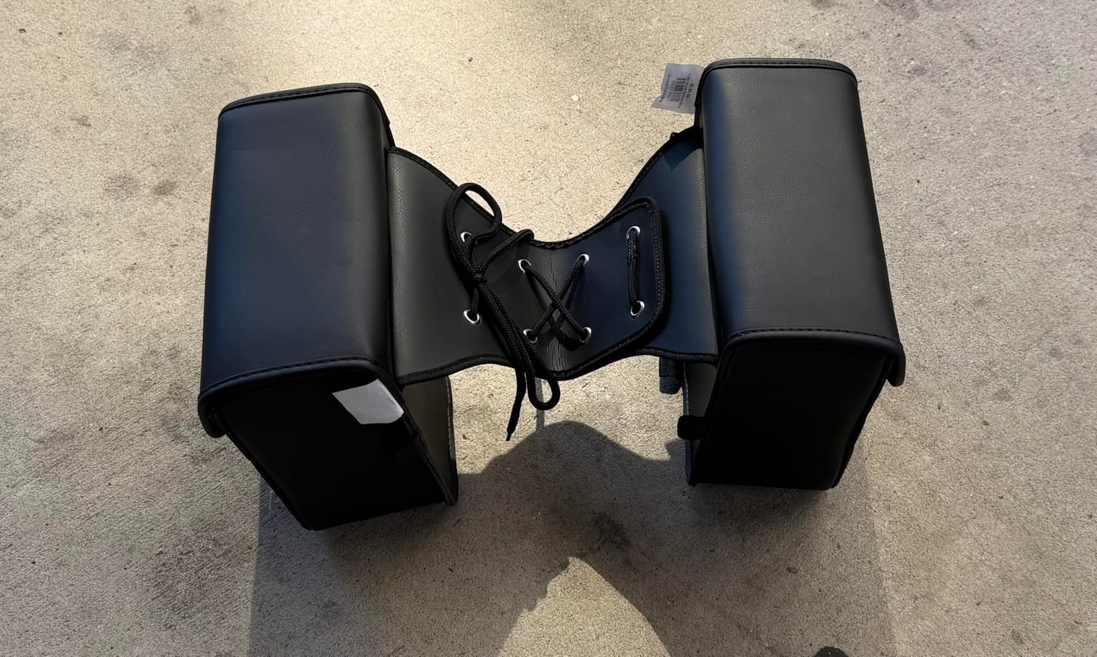Nomad Motorcycle Saddlebags – 16L (8Lx2) Universal Throw Over Saddle Bag for Cruiser, Touring & Chopper Bikes – Heavy Duty, Waterproof, Secure Numeric Lock, Easy Mount, Rider Storage customer photo 2