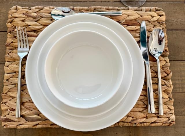 MALACASA Plates and Bowls Sets, 12 Pieces Modern Porcelain Dinnerware Set for 4 White Kitchen Dinner Dining Ware Set wtih Black Rim Ceramic Dishware Dishes Microwave and Dishwasher Safe, Series LUNA customer photo 1