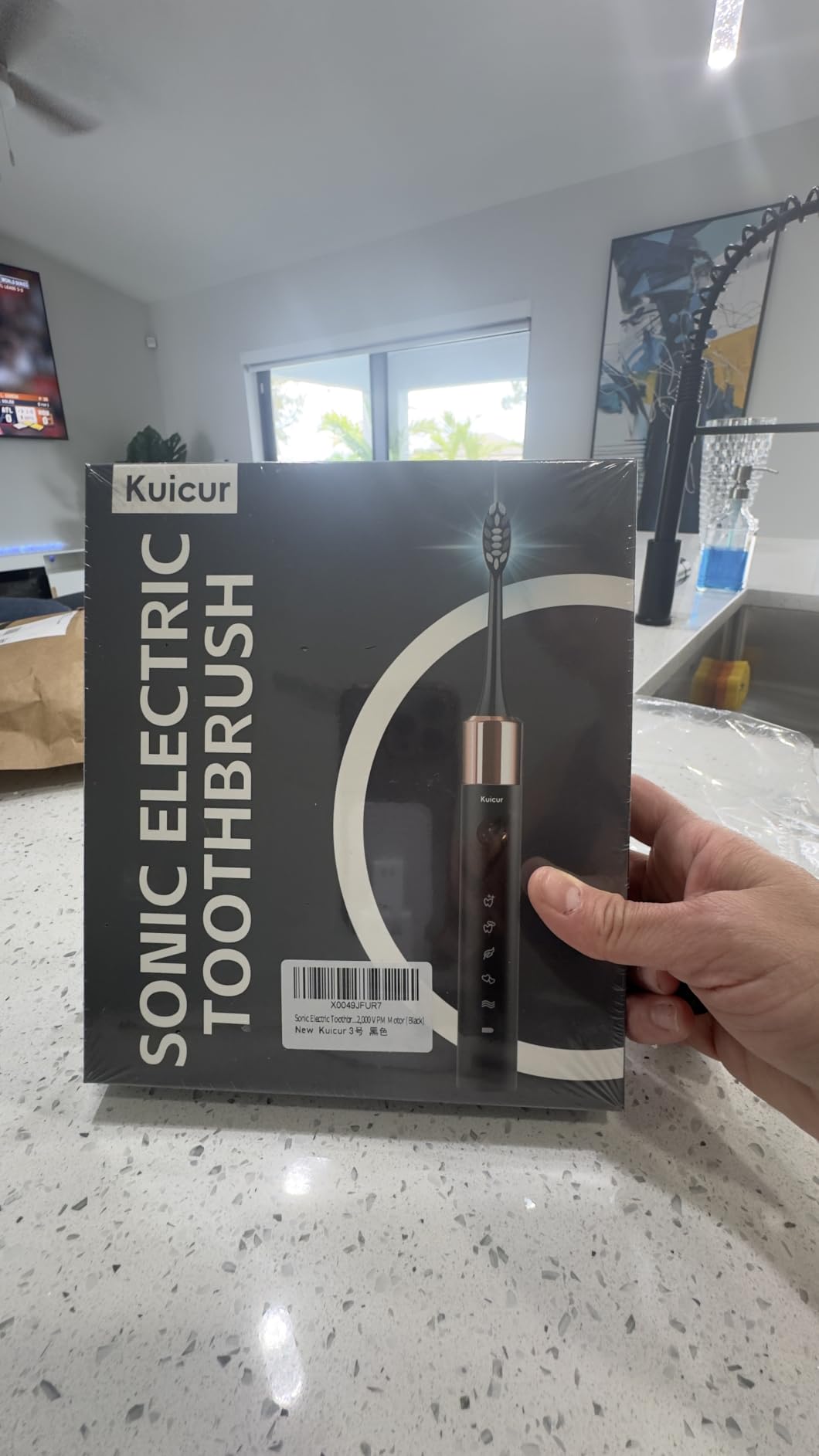 Kuicur Portable Electric Soft Toothbrush with Travel Case, 90-Day Largest Battery Life, 10 Brush Heads, 5 Modes Deep Clean, Ergonomically-Designed for Enhanced Comfort - Ideal Gift for Adults & Kids customer photo 2