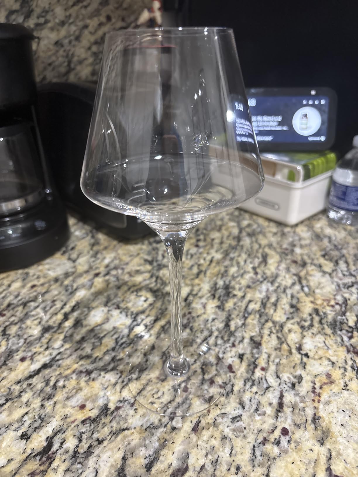 BACLIFE Hand Blown Red Wine Glasses Set of 4 - 15 oz Premium Crystal Wine Glasses With Long Stem - Unique Gift for Father's Day, Birthday, Wedding, Daily Use customer photo 1