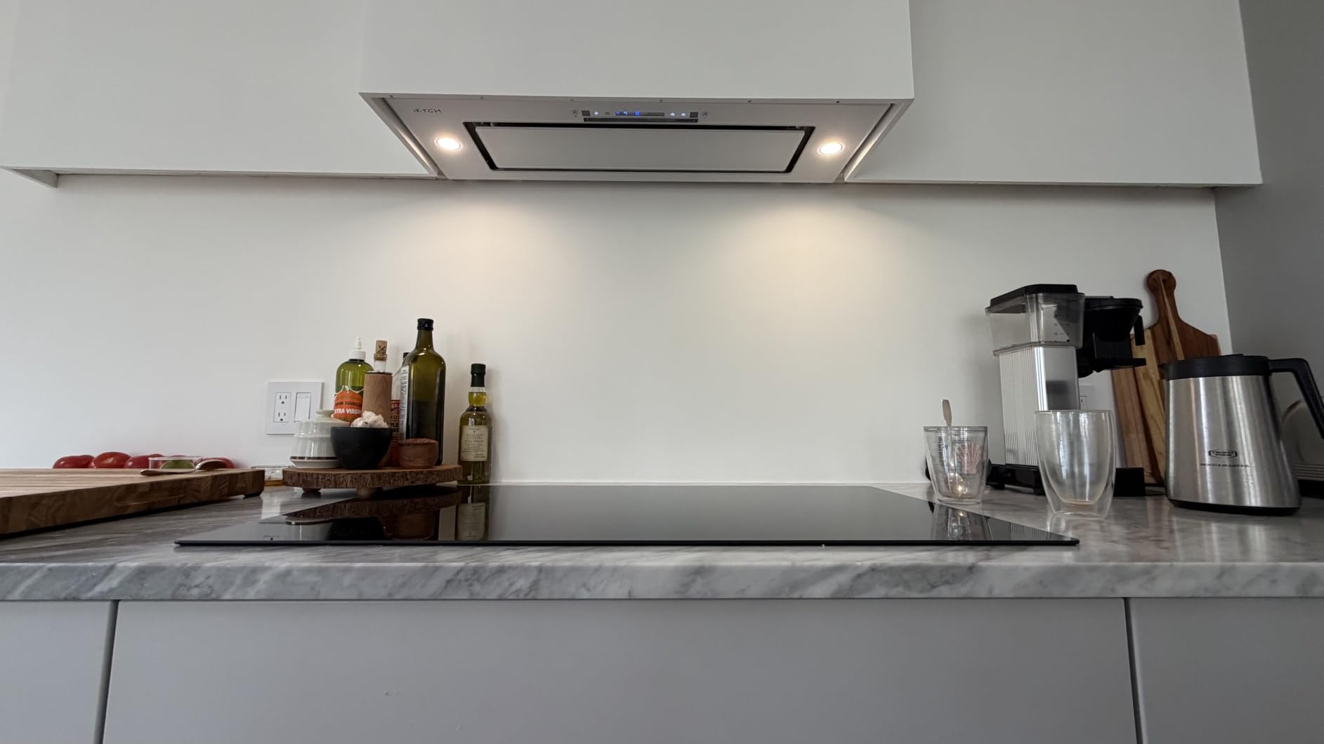 36 inch Insert Range Hood 900 CFM, with Gesture & Touch Control customer photo 1
