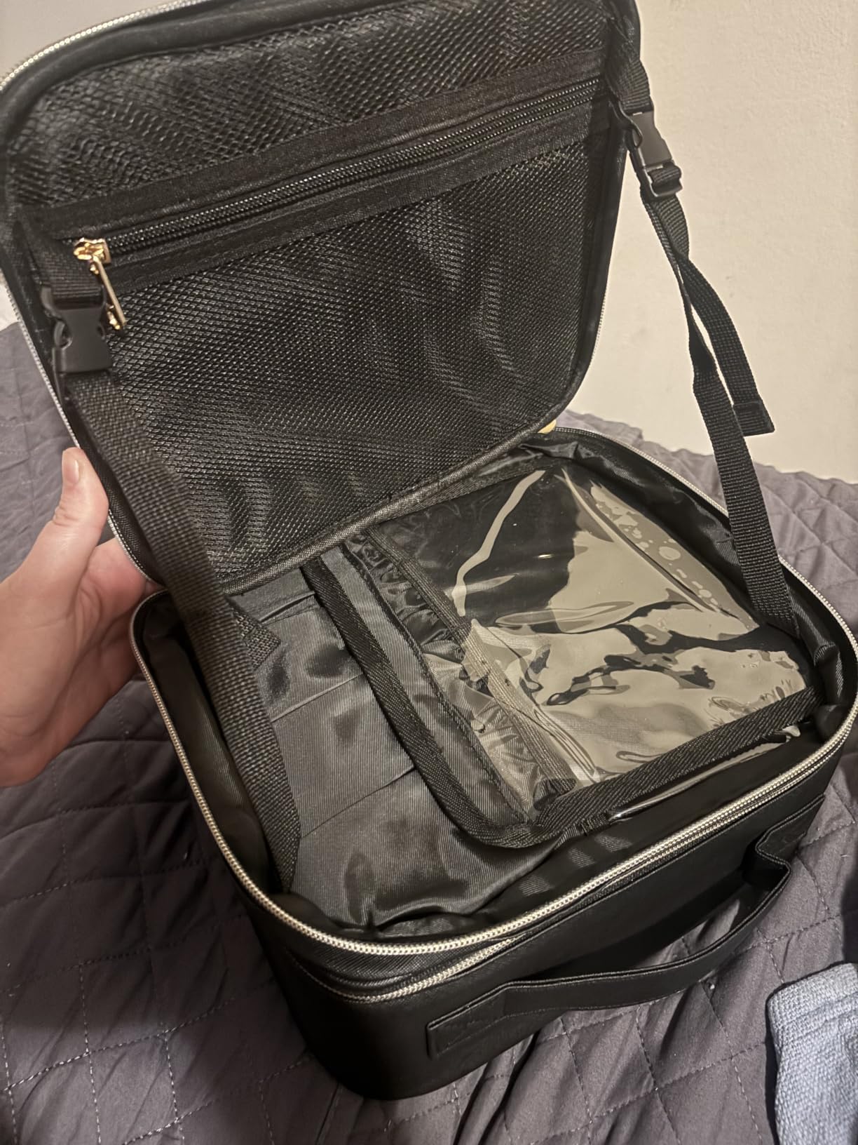 Relavel Makeup Train Case With LED Mirror, Professional Travel Cosmetic Bag with Removable Partitions,Compact Makeup Organizer, Waterproof Toiletry Case for Women, Black customer photo 1
