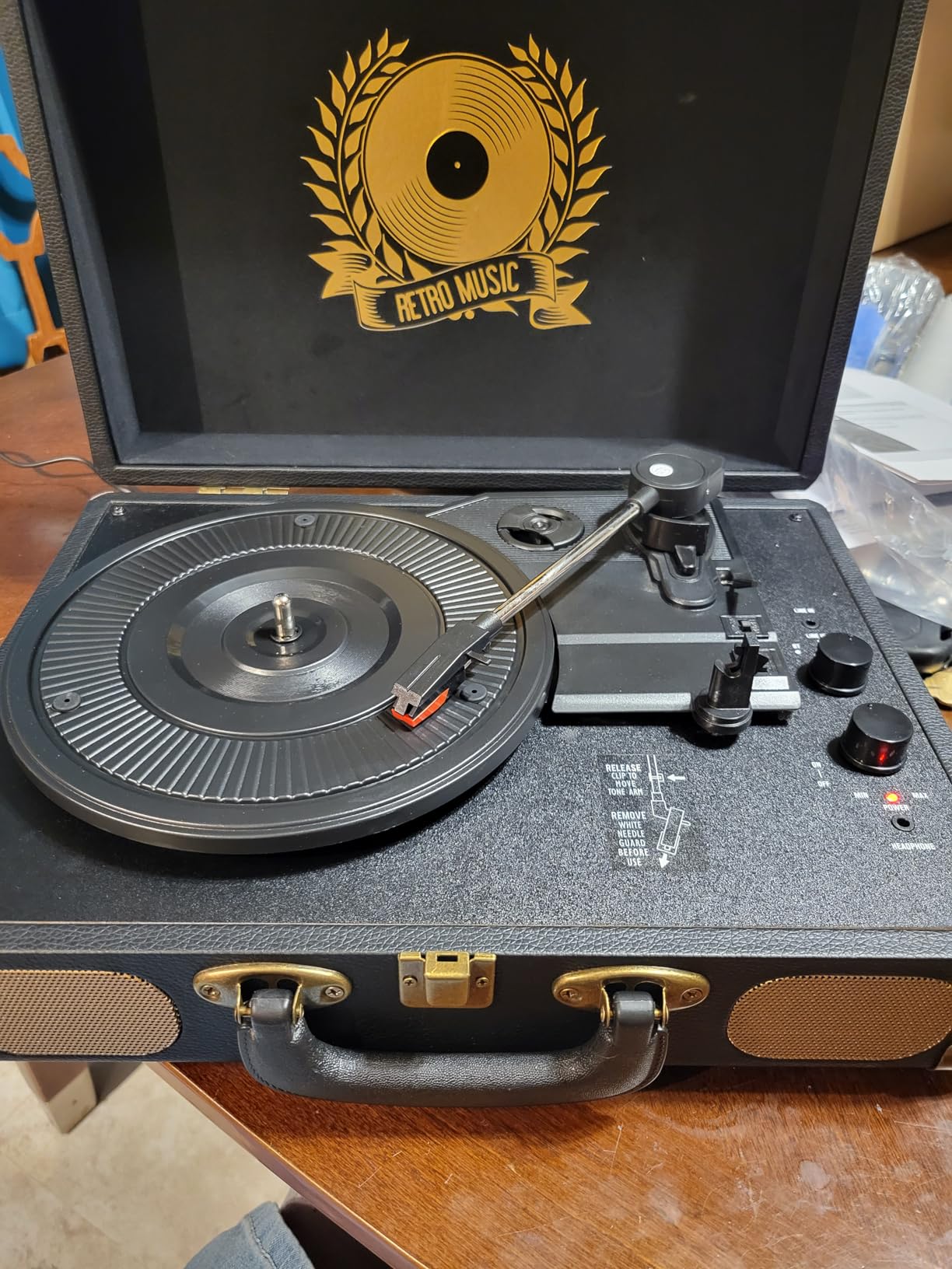 Vinyl Record Player Bluetooth 3-Speed Portable Vintage Suitcase with Built-in Speakers, RCA Line Out AUX in Headphone Jack Vintage Turntable, Black customer photo 2