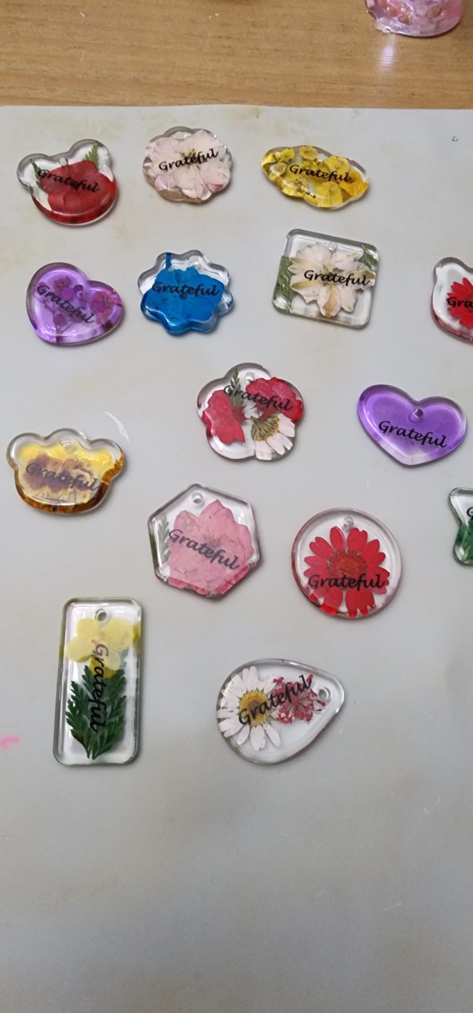 LET'S RESIN Keychain Resin Molds Silicone, 16 Cavity Pendant Casting Mold customer photo 2