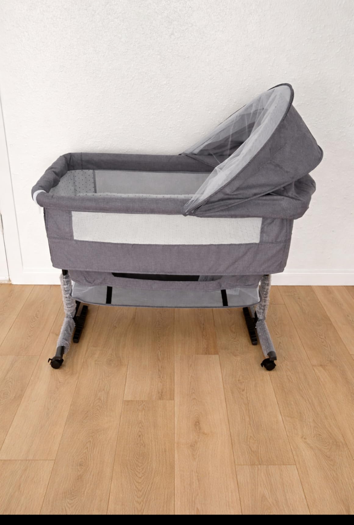 Baby Bassinet, 3 in 1 Bedside Bassinets for Baby, Bassinet Bedside Sleeper with Wheels, Adjustable Height with Rocking Mode, Breathable Mesh, Storage Basket, Easy Assemble & Folding (Dark Gray) customer photo 2