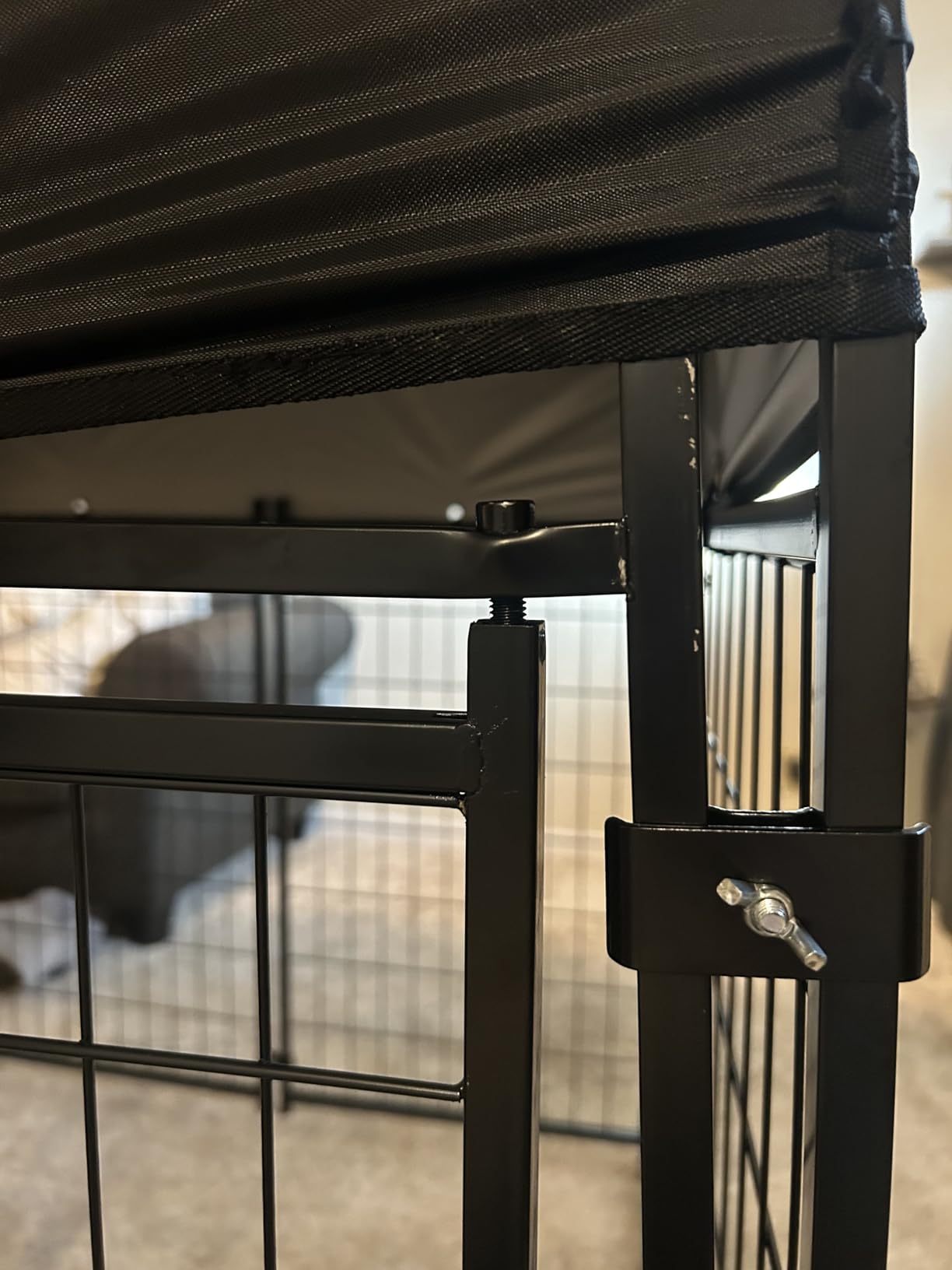 Sino Luban Outdoor Dog Kennel Outside Run with Doggy Door, Swivel Feeder&Roof - 8x4x6FT Large Dog Kennels Pens Outside for Large Dogs Breed- Heavy Duty Cage Yard (Can Connect to Your Dog House) customer photo 2