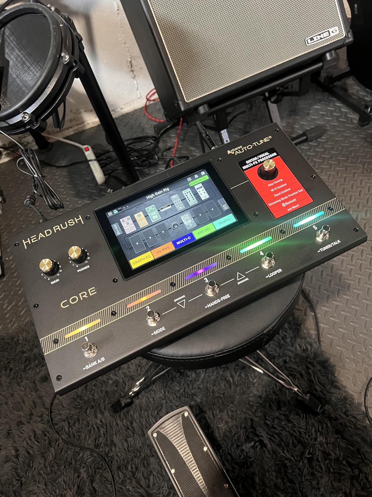 HeadRush Flex Prime Electric Guitar Multi-Effects Pedal customer photo 2