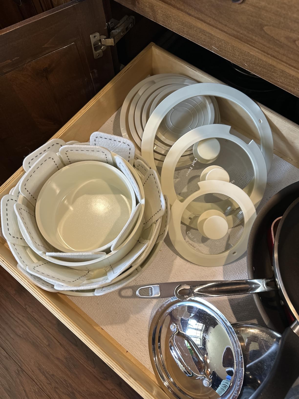 Chef Power Ceramic Nonstick Pots and Pans Set 19 Piece with Detachable Handle, Induction Dishwasher Oven Safe Cookware Set, RV Kitchen Set Removable Handle, Mocca Taupe customer photo 2