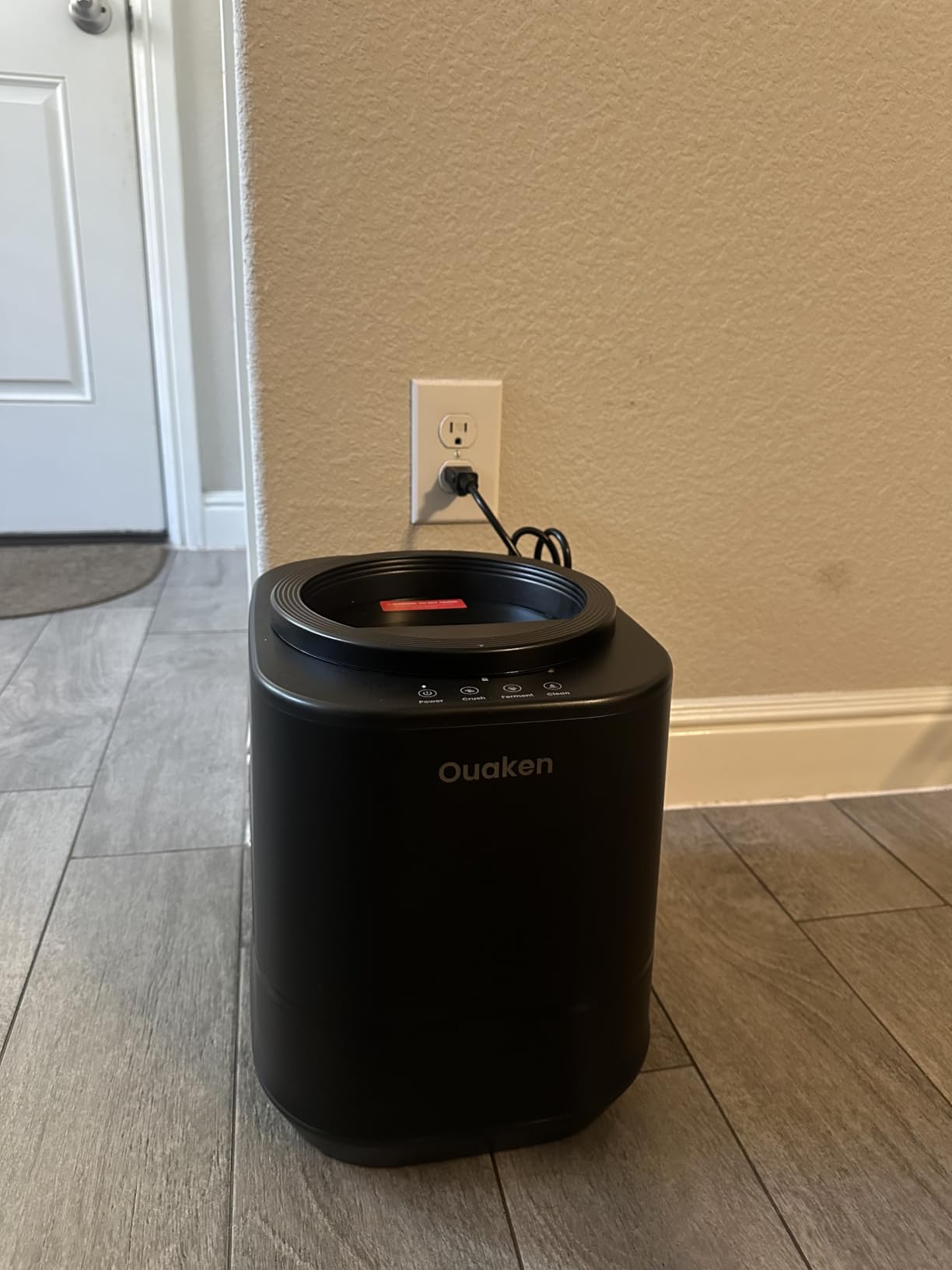 4L Electric Composter for Kitchen, Smart Countertop Compost Bin customer photo 1