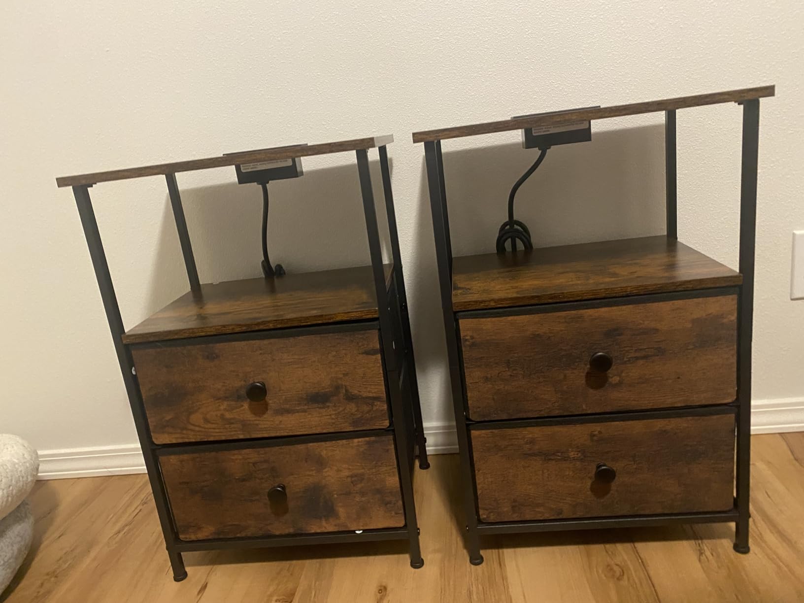 LOAKEKEL Nightstands Set of 2, Night Stand with Charging Station customer photo 1