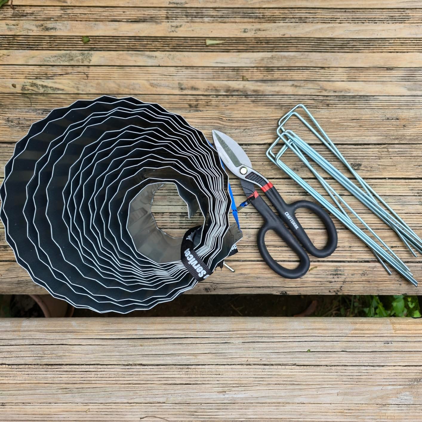 SnugNiture Corrugated Metal Garden Edging,6