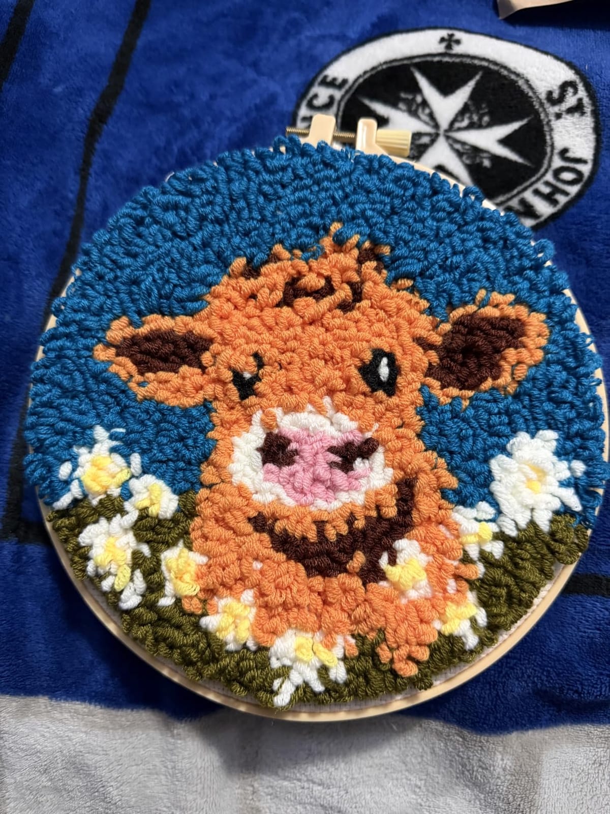 DIY Punch Needle Kits Highland Cow with Daisy Flower with Hoop 20x20cm-1 customer photo 2