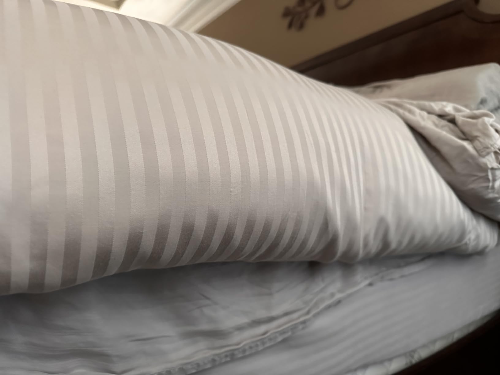 Cooling Duvet Cover Set Full/Queen for Hot Sleepers | 100% Viscose Derived from Bamboo | Silky Soft & Breathable | 3 Piece with Zipper & 6 Loops (Light Grey) customer photo 1