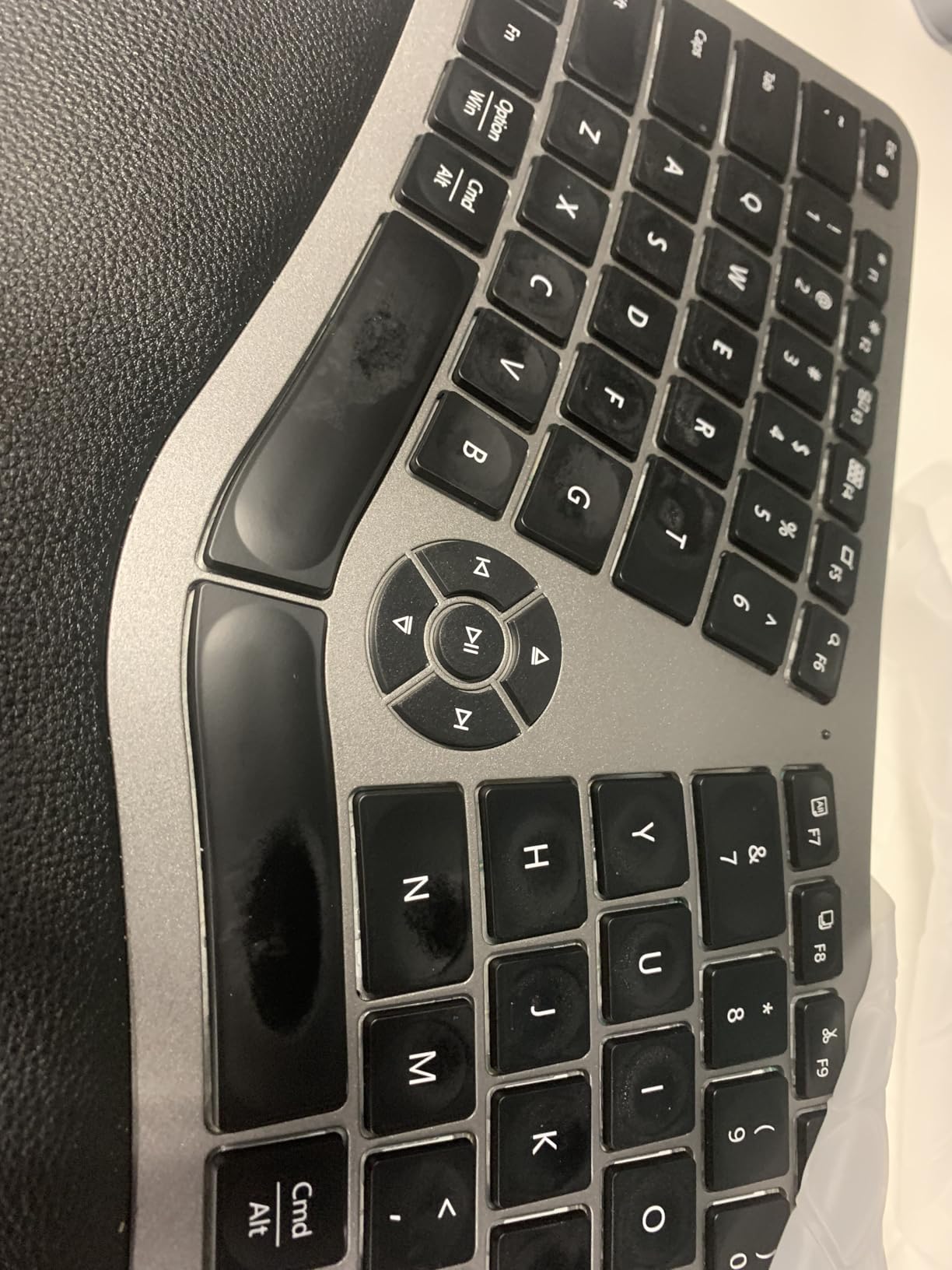 ProtoArc EK01 Plus Backlit Bluetooth Ergonomic Keyboard, Full Size, Grey | Adjustable brightness, split design, cushioned wrist rest, connect 3 devices via Bluetooth/2.4G, 2000mAh USB-C rechargeable. customer photo 2