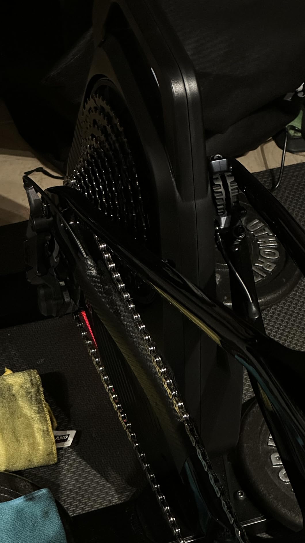 ThinkRider X2Max Smart Bike Trainer,2000w,Simulates 18% Slope,ANT + & BLE customer photo 1