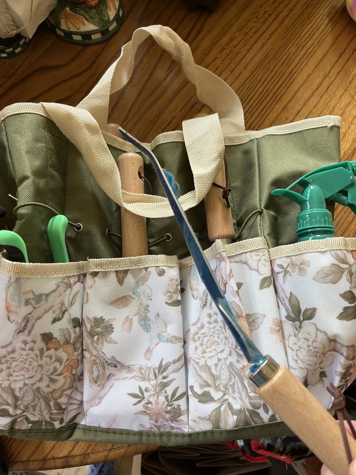 9-Piece Premium Gardening Tool Set for Women - Heavy Duty Stainless Steel Rust-Proof Tools with Fashion Storage Tote | Perfect Gardening Gifts for Mom, Mother's Day, Birthday & Outdoor (Green) customer photo 2