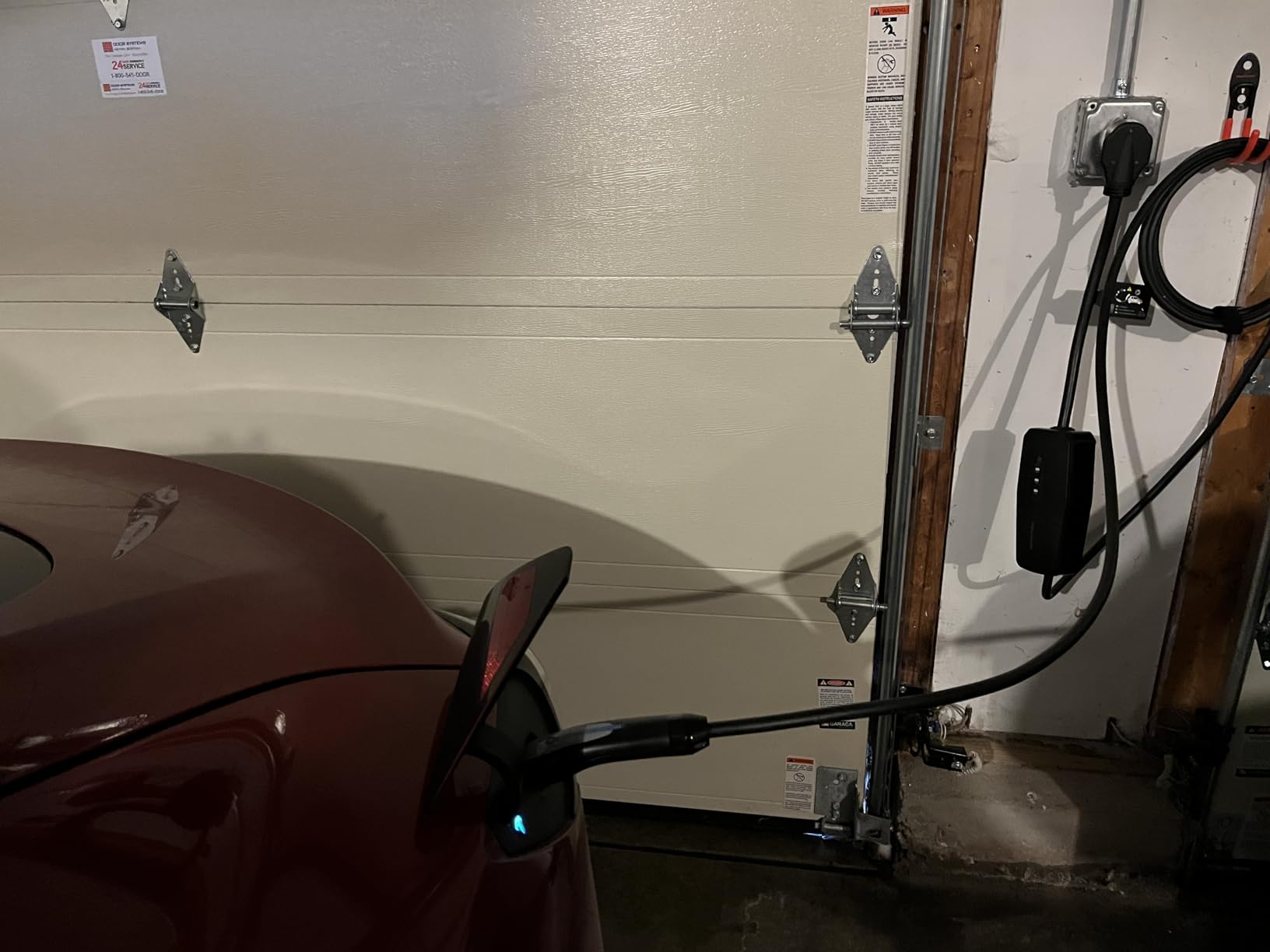 Level 2 Tesla Charger 32Amp, 7KW Electric Vehicle Portable Charger with 20FT Cable, Home EV Charging Station for Tesla Models Y/X/3/S, 240V NEMA 14-50 Plug customer photo 2