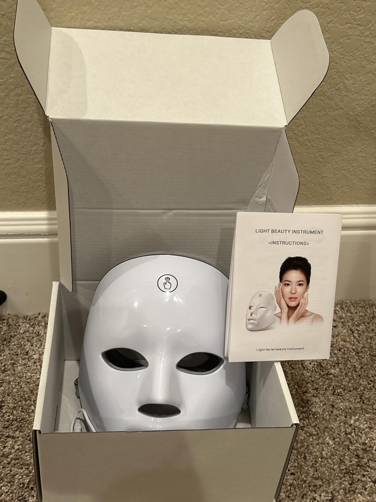 7-1 Colors Red Light Therapy For Face,LED Facial Skin Care Mask,Red Light Mask for Face, LED Facial Mask Light,Salon or Home,White. customer photo 2