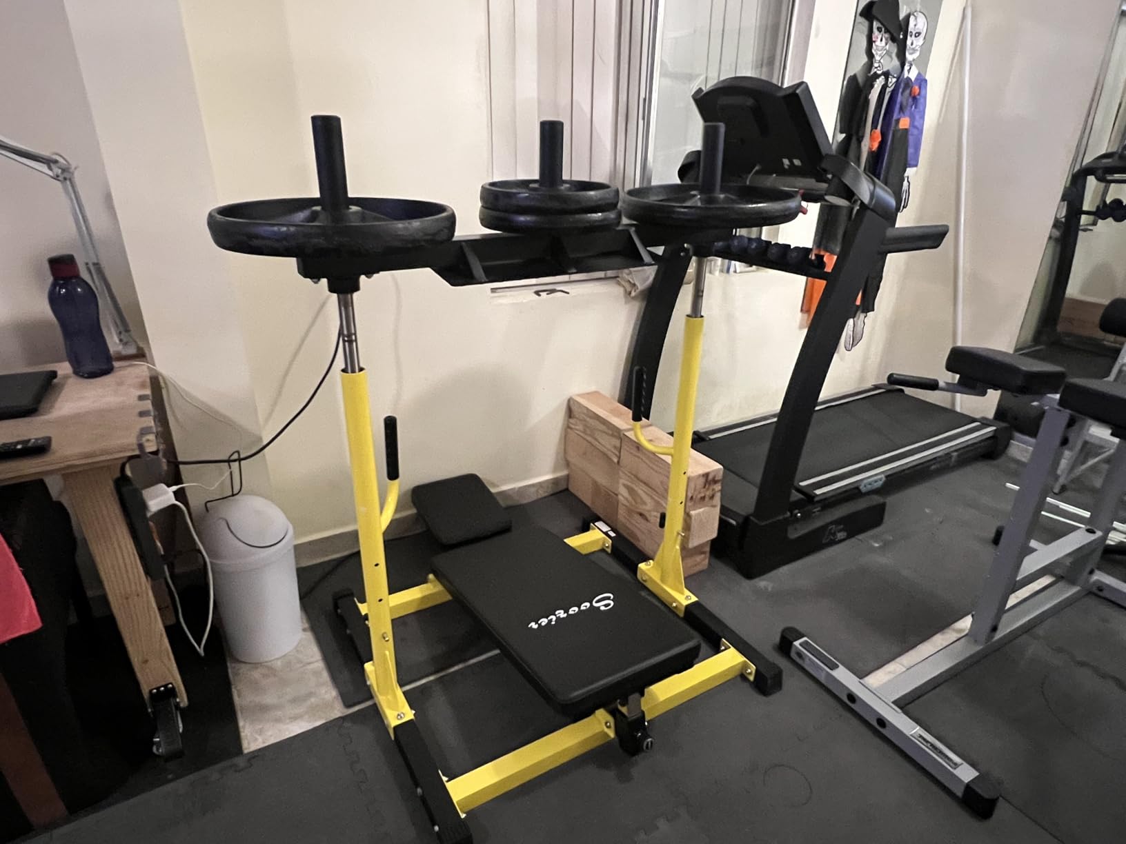 Soozier Vertical Leg Press Machine 661LBS Capacity for Home Gym customer photo 1
