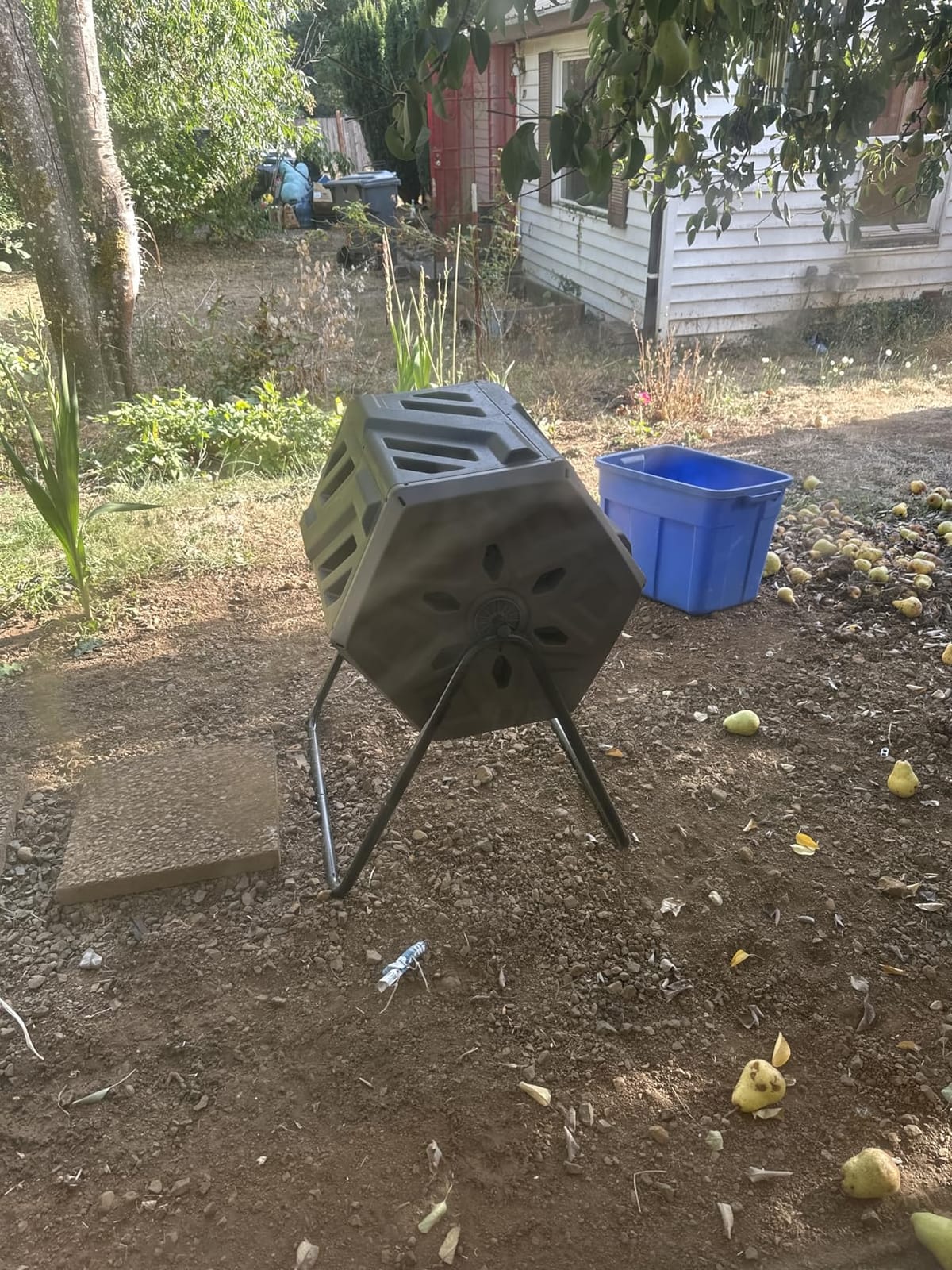 THE Growing 43 Gal Outdoor Compost Bin Tumbler for Backyard Garden, Black customer photo 2