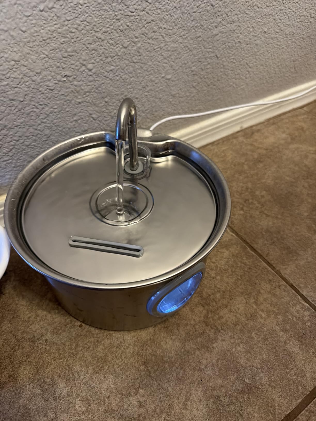 Cat Water Fountain Stainless Steel: Cat Fountain for Drinking - 88oz/2.6L Pet Water Fountain for Cats Indoor - Quiet Cats Water Bowl Dispenser - Pets Feeding & Watering Supplies - for Small Animals customer photo 2