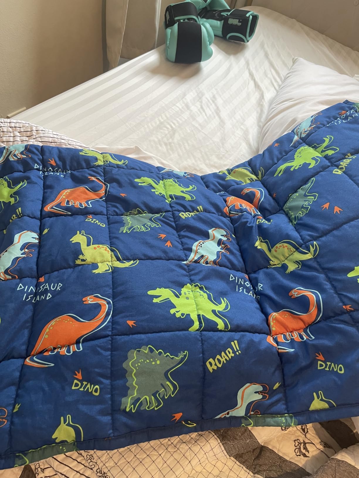 Kivik Cooling Weighted Blanket 5 Pounds, Breathable Heavy Blankets, 36