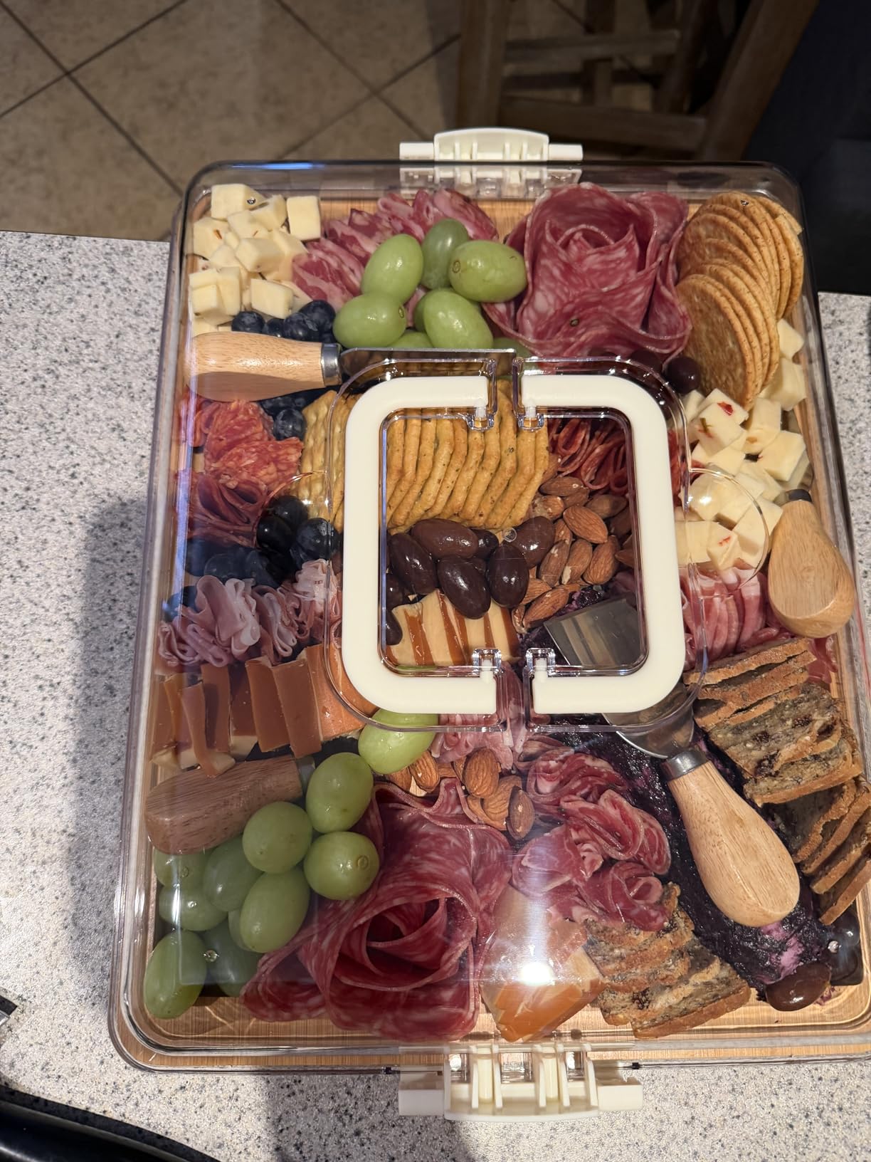 CAWIU Large Charcuterie Board with Lid, Portable Cheese Board & Snack Tray customer photo 1