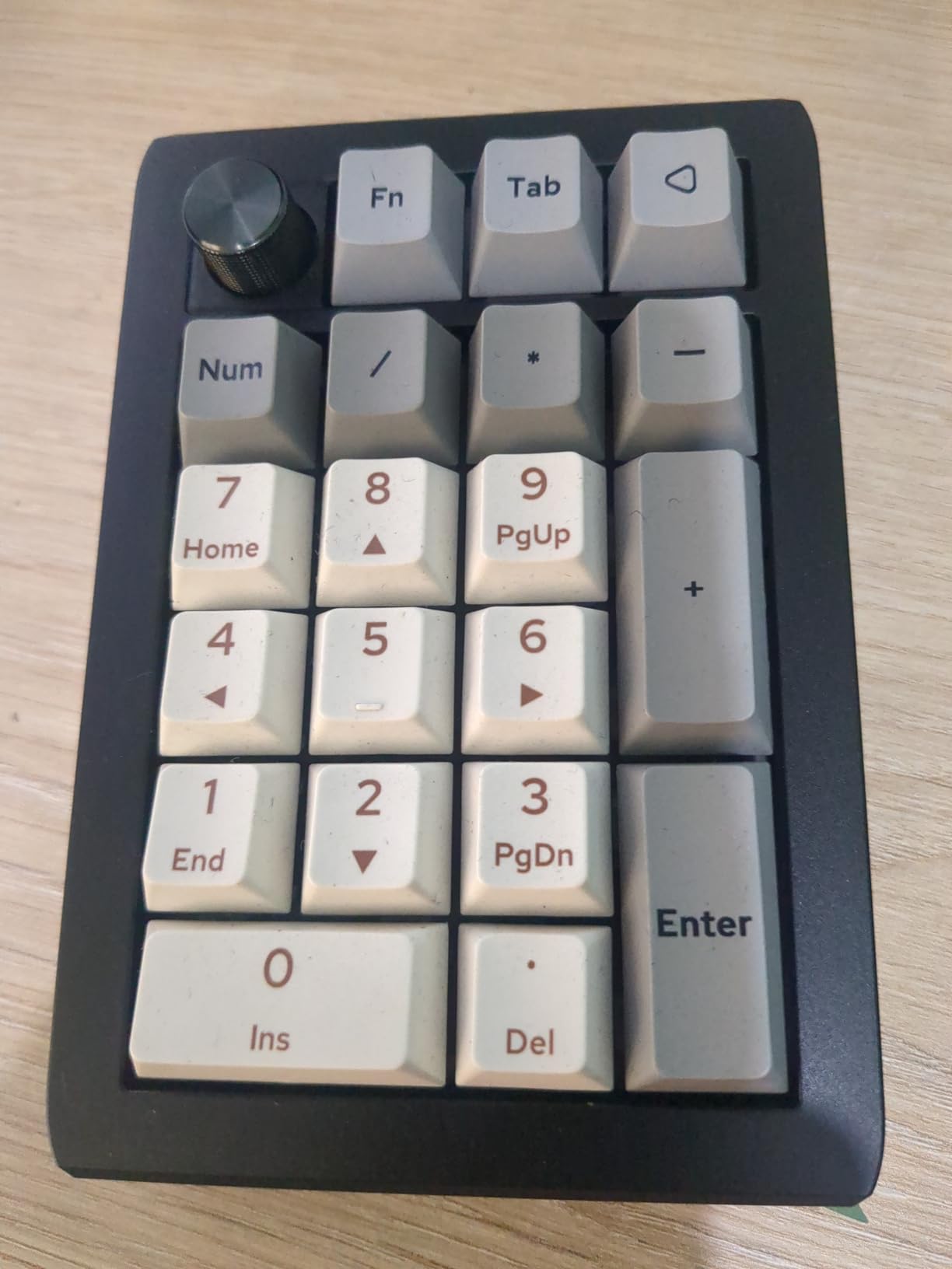 EPOMAKER EK21 VIA Gasket Number Pad w/ 1000mAh Battery, BT 5.0/2.4GHz/Wired customer photo 1