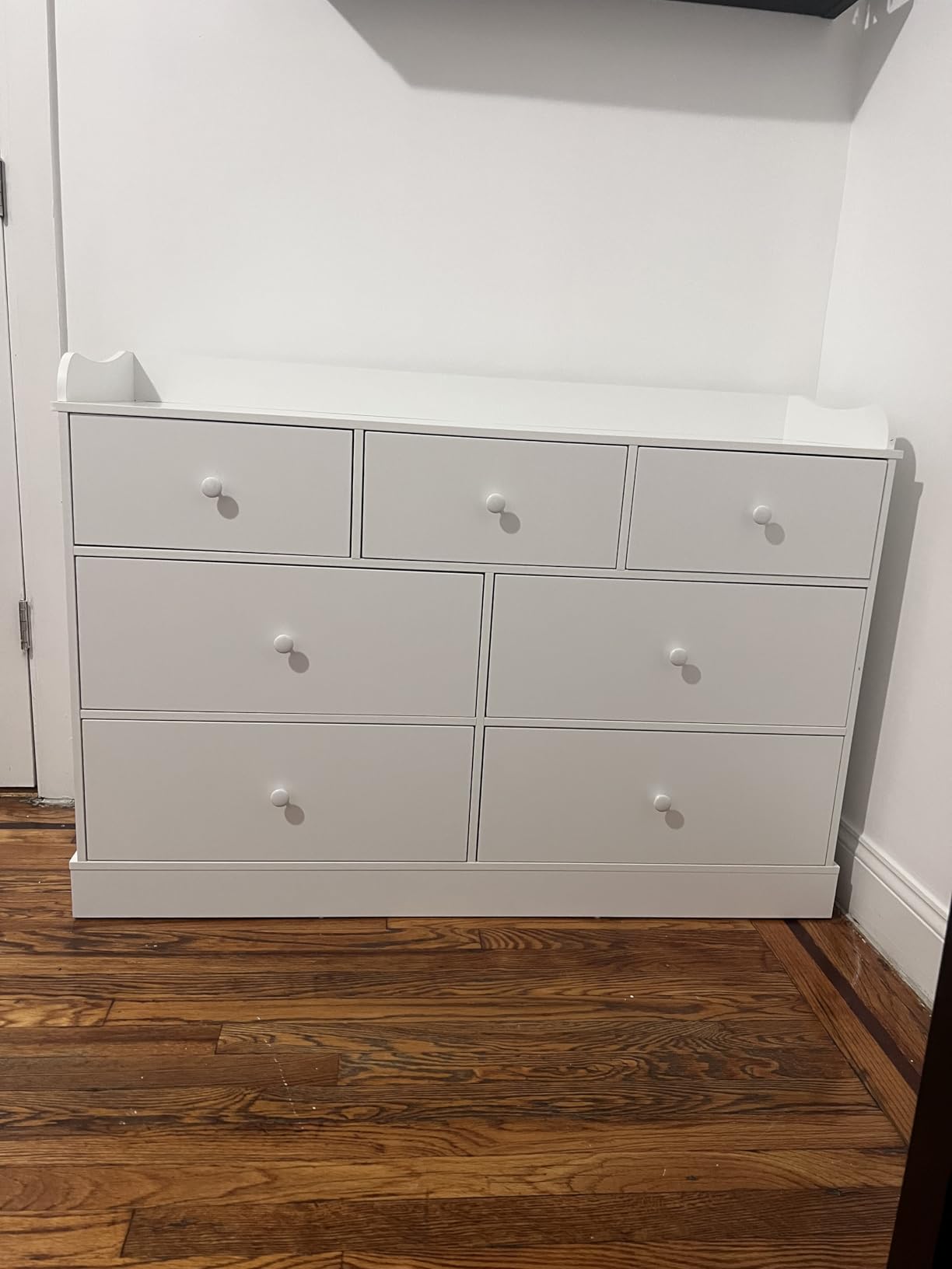 Vabches Kids Dresser Cabinet with 7 Drawers, Changing Table for Nursery, White Chest of Drawers, Baby Dresser, Kids Bedroom Furniture, Nightstand for Child’s Room, White customer photo 1