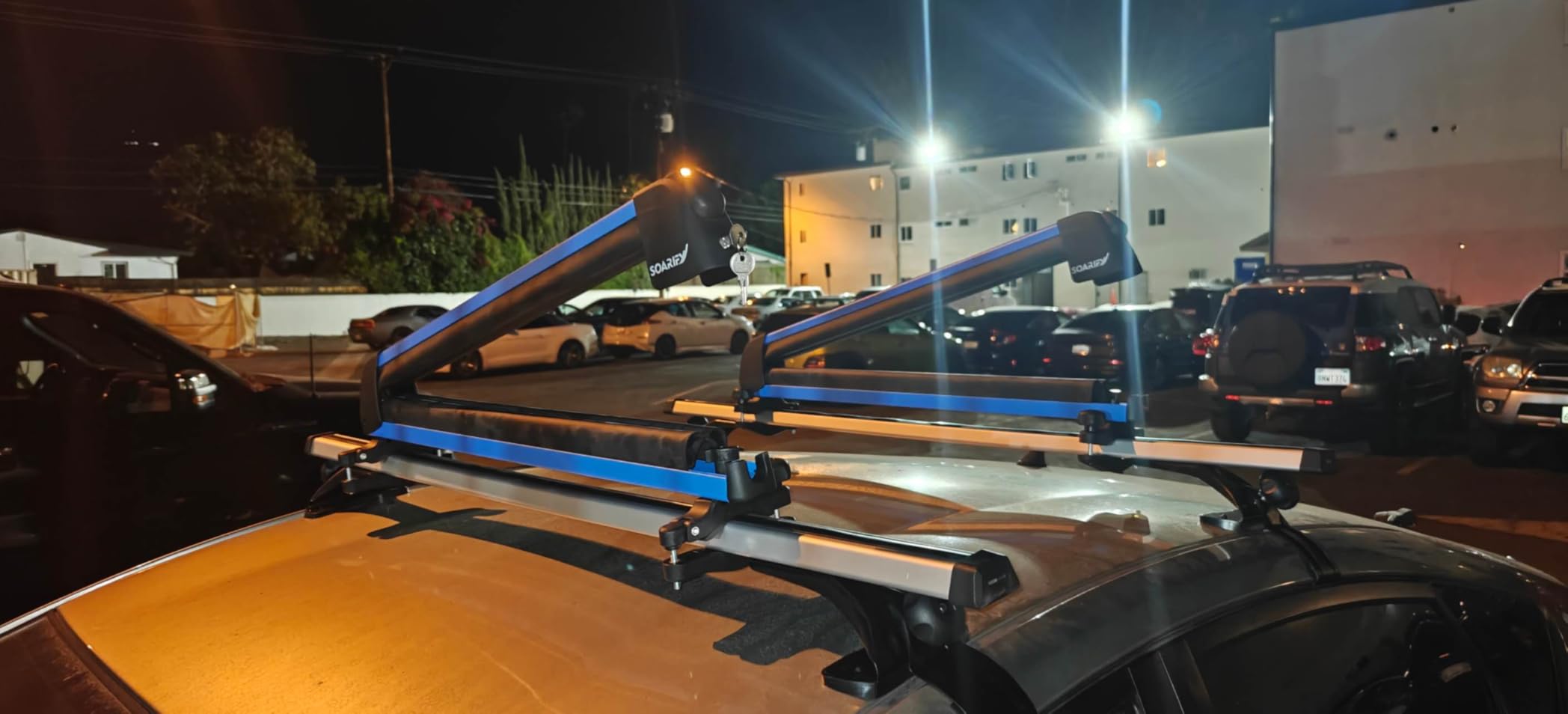 Multi-Purpose Alumium Blue Ski Rack with ski Strap Carrier, Roof Holder Carrier for Skis, Snowboards, Fishing Rods, Paddles, Skateboards, Wakeboard, Universal Mounting, Locking, Heavy Duty customer photo 1