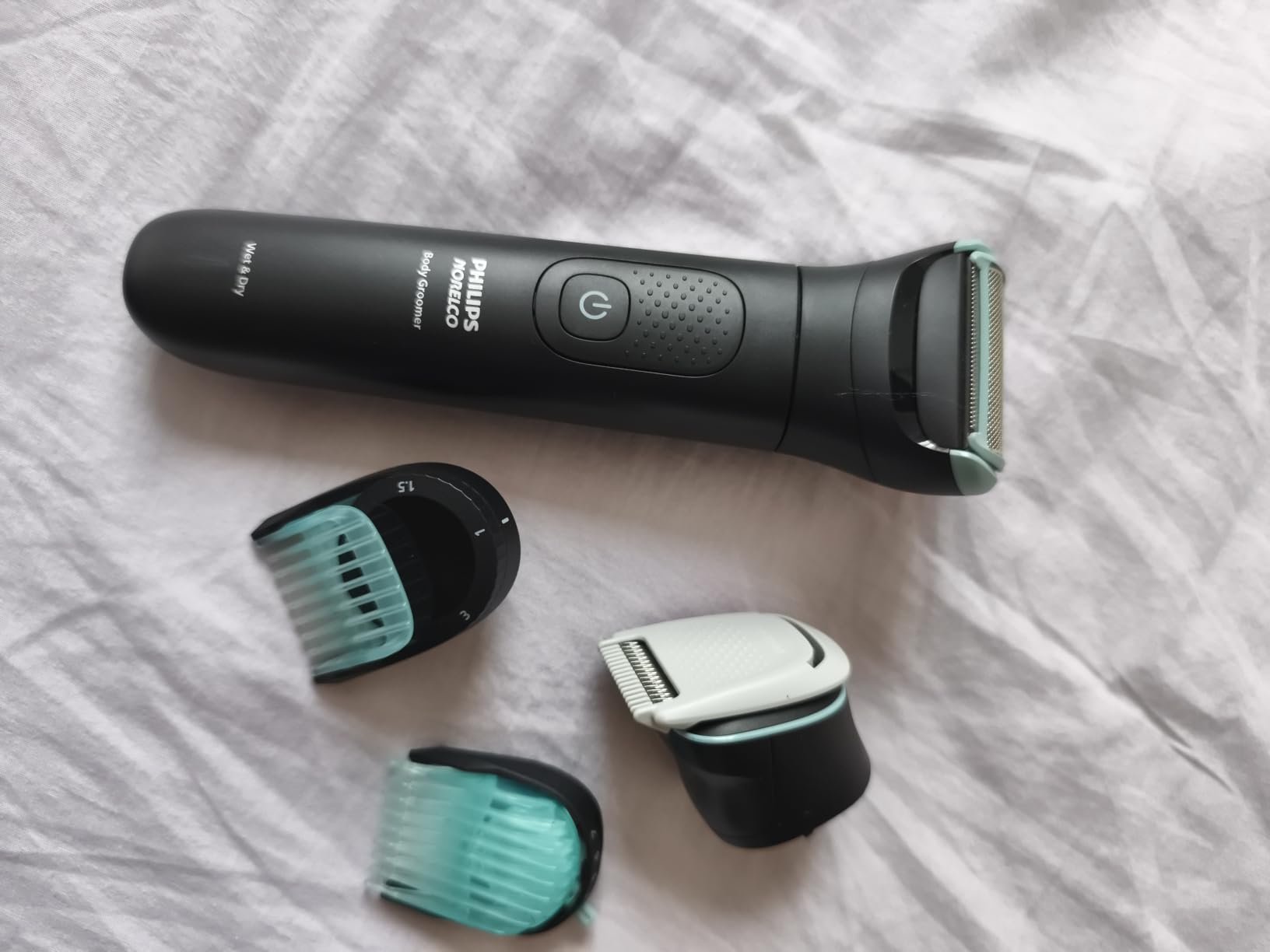 Philips Norelco All-in-One 3000 13-in-1 Trimmer, Face & Hair, Comfort Tips customer photo 2