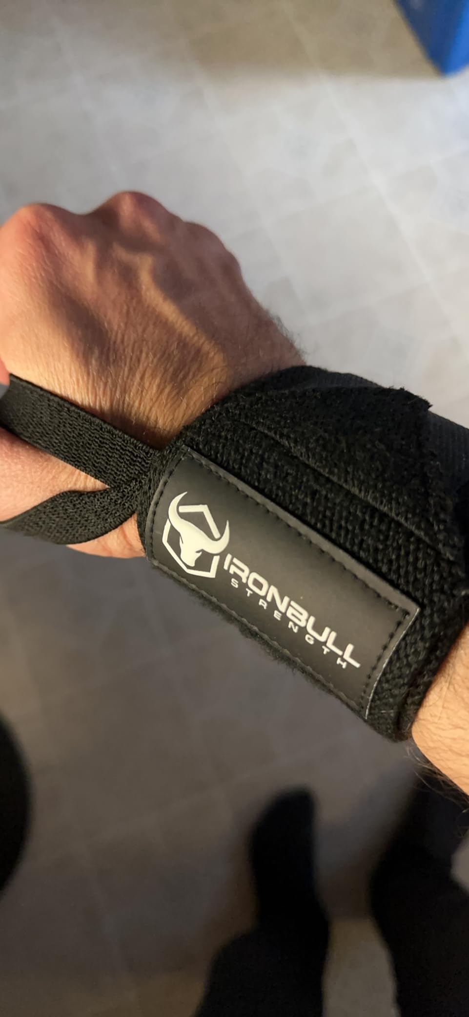 Wrist Wraps for Weightlifting (USPA & IPL Approved) - 18” Premium Quality Wrist Straps for Weightlifting - Weight Lifting Wrist Wraps with Thumb Loop - Best Gym Wrist Wraps for Lifting Weights, Curls & Dips - Lifting Wrist Wraps for Bench, Powerlifting & Weight Training - Weightlifter's Wrist Straps Lifting for Men and Women customer photo 1
