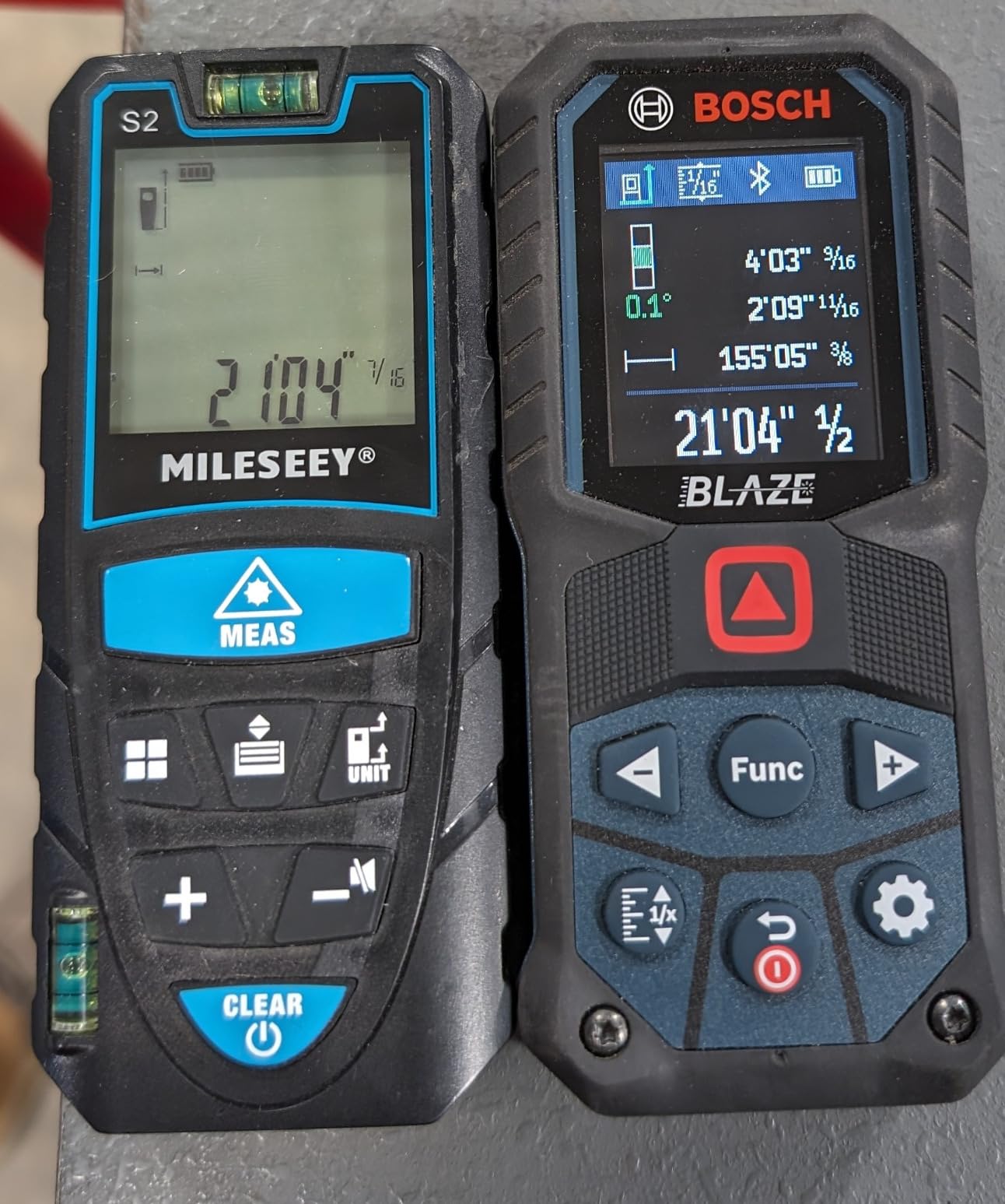 Laser Measure,RockSeed Digital Laser Distance Meter with 2 Bubble Levels,Portable M/in/Ft Unit Switching Backlit LCD and Measuring Distance/Area/Volume/Pythagorean customer photo 2