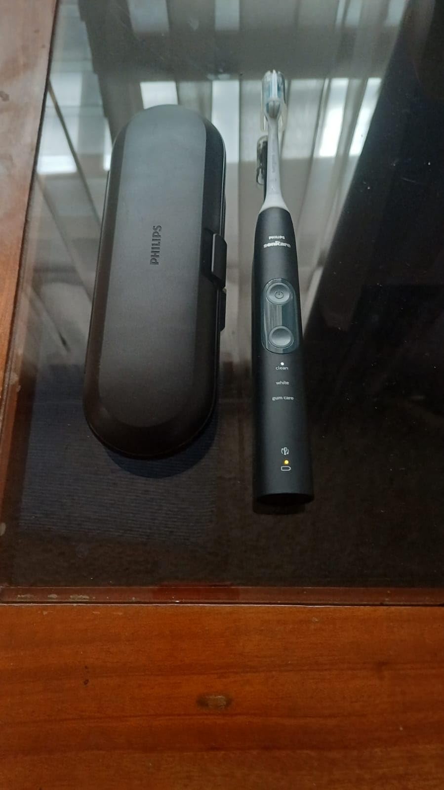 Philips Sonicare ProtectiveClean 5300 Electric Toothbrush & Flosser Bundle customer photo 1