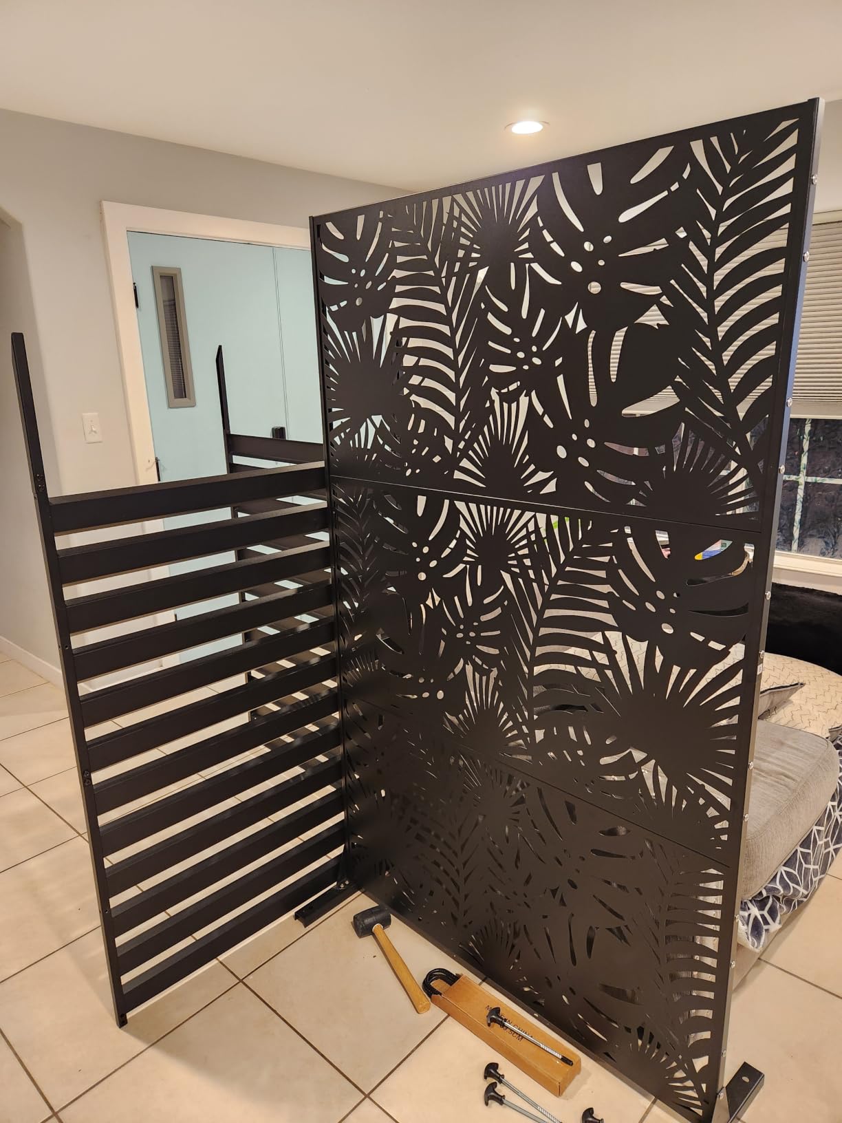 Metal Privacy Screen Outdoor – 72in Decorative Laser Cut Steel Garden Divider Panel with Tropical Leaf Design, Weatherproof Freestanding Modern Privacy Fence for Patio, Deck, Backyard & Balcony customer photo 1