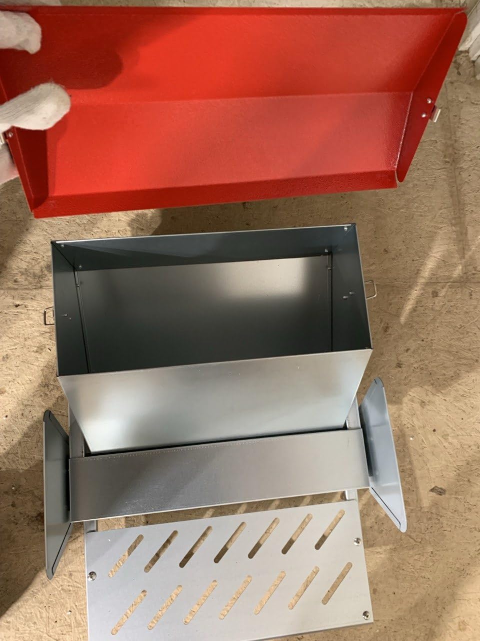 25lbs Automatic Chicken Feeder-Steel Treadle Poultry Feeder Weatherproof customer photo 2