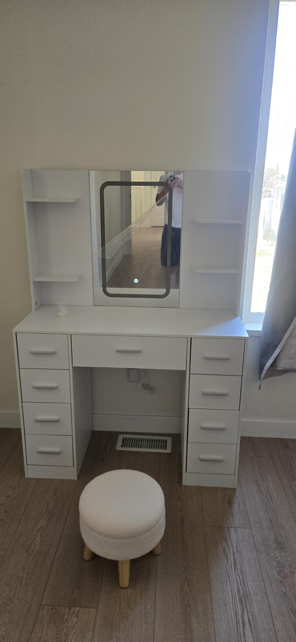 FIONESO Vanity with Large Mirror and 12 LED Lights, Vanity Desk with 7 Drawers & Hairdryer Holder, Makeup Vanity Desk with Charging Station for Women, Girls, 3 Lighting Color Adjustable, White customer photo 1