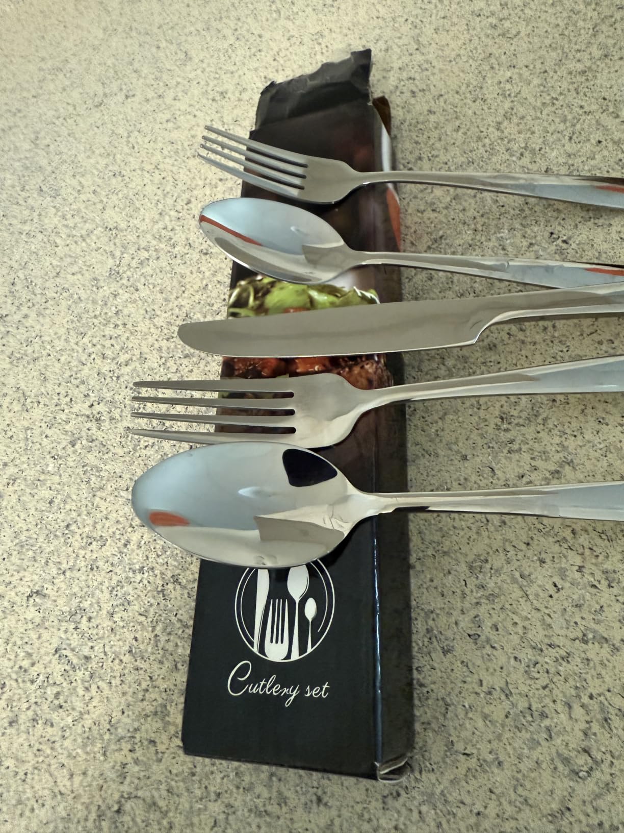 Stapava 60 Pcs Gold Silverware Set, Food-Grade Stainless Steel Flatware Sets for 12 Mirror Polished Cutlery Utensil Sets Include Dinner Knives Spoons and Forks Set Dishwasher Safe for Home Restaurant customer photo 2