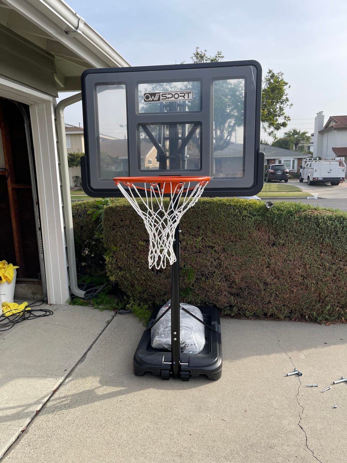 Basketball Hoop 40/44/48 Inch Impact Backboard 4.8-10FT Height Adjustable customer photo 1