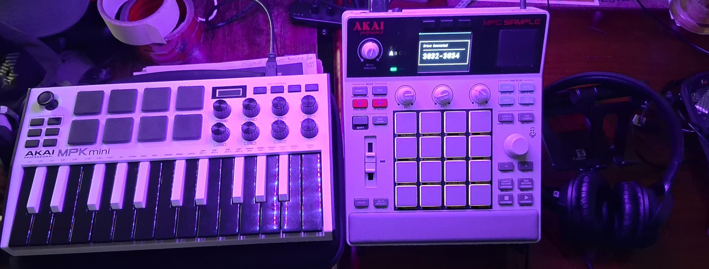 Akai Professional MPC Sample Portable Sampler customer photo 1
